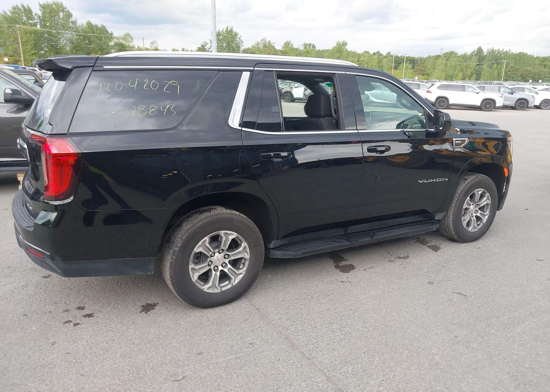 2023 GMC YUKON