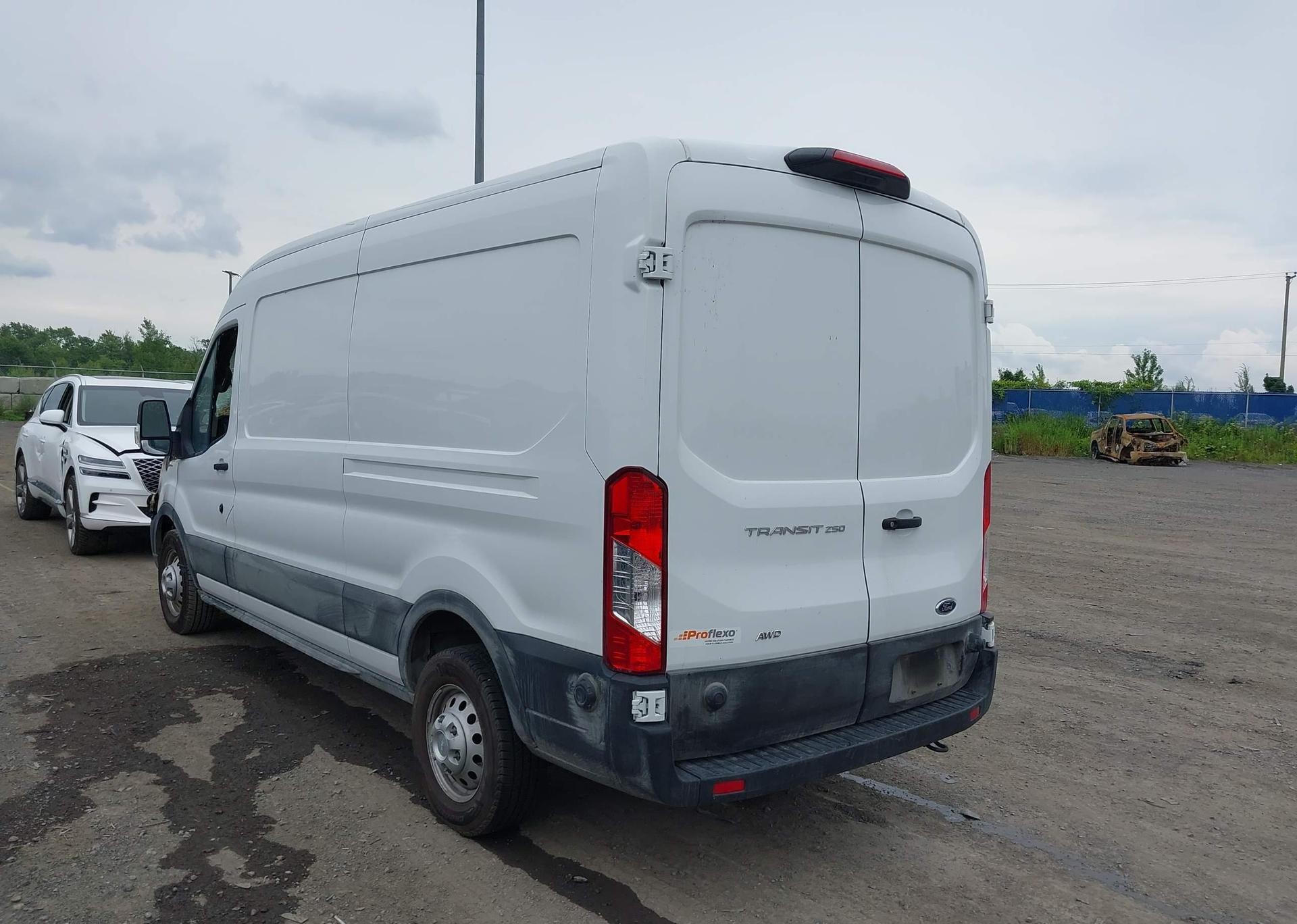 2023 FORD TRANSIT-250 CARGO