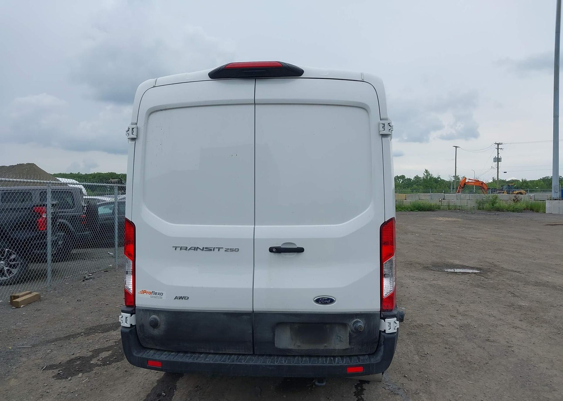2023 FORD TRANSIT-250 CARGO