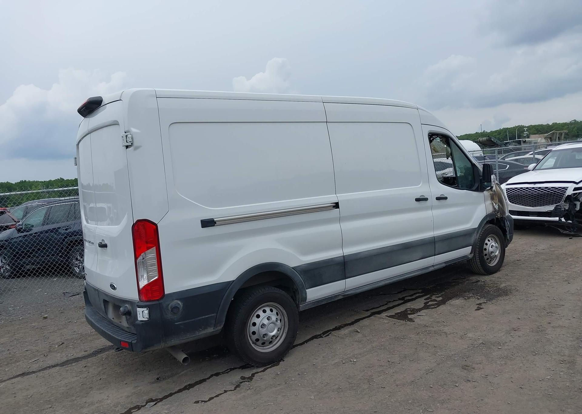 2023 FORD TRANSIT-250 CARGO