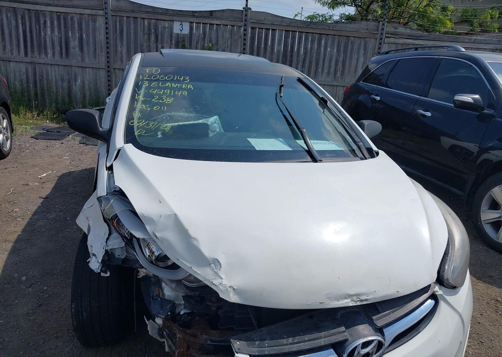 2013 HYUNDAI ELANTRA GLS