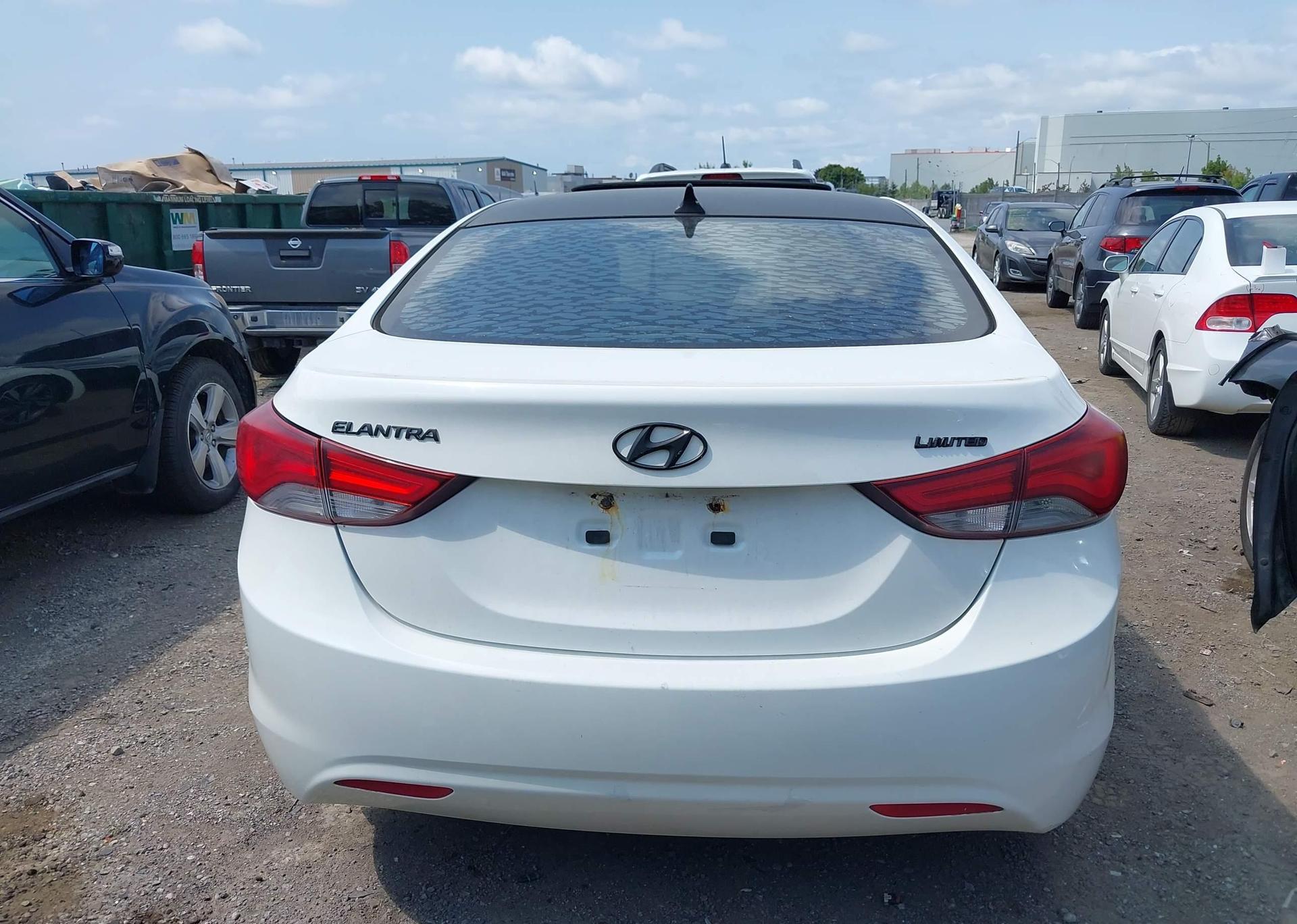 2013 HYUNDAI ELANTRA GLS