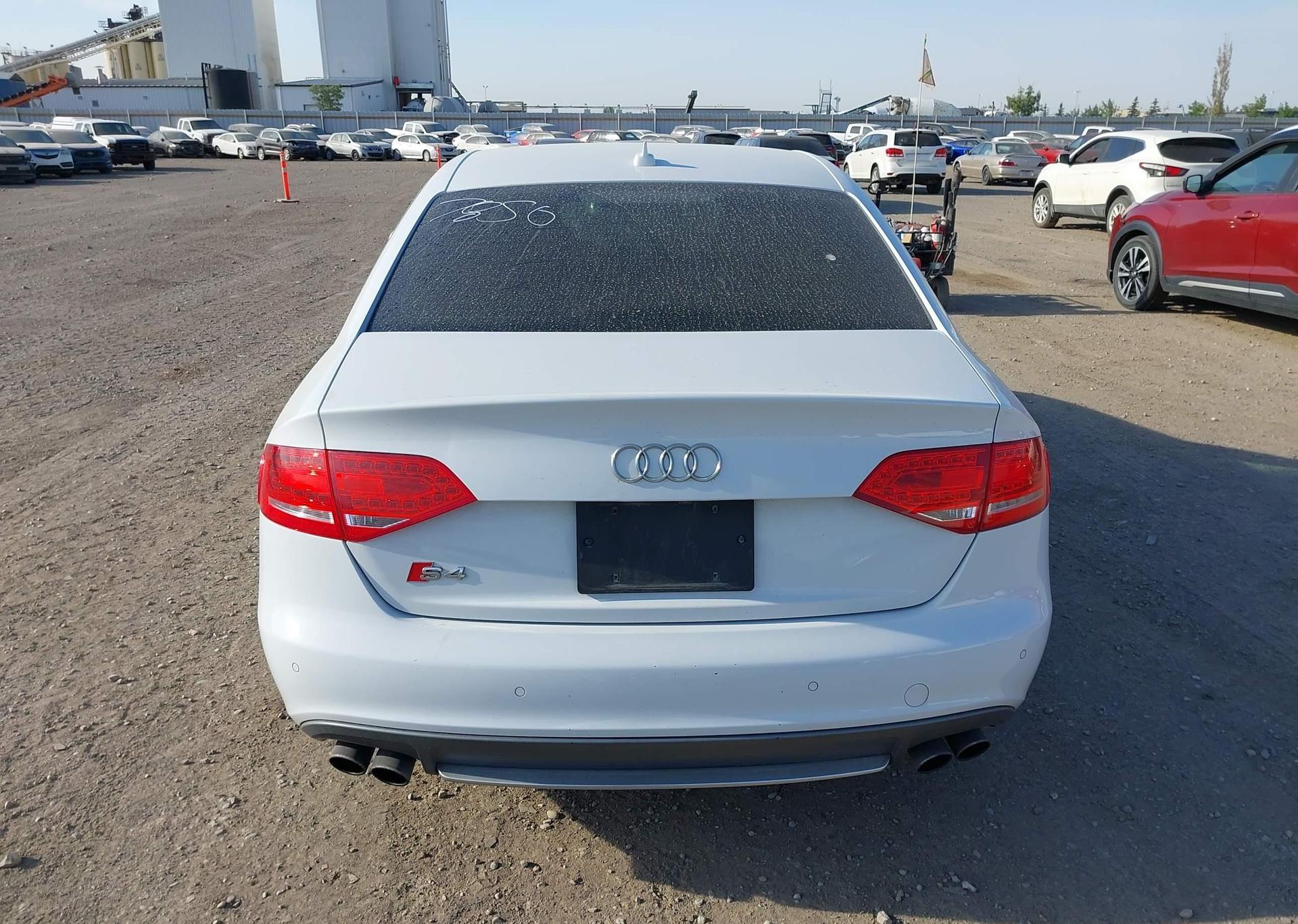 2012 AUDI S4