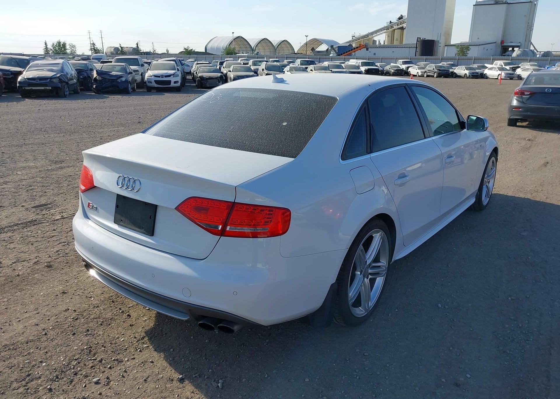 2012 AUDI S4