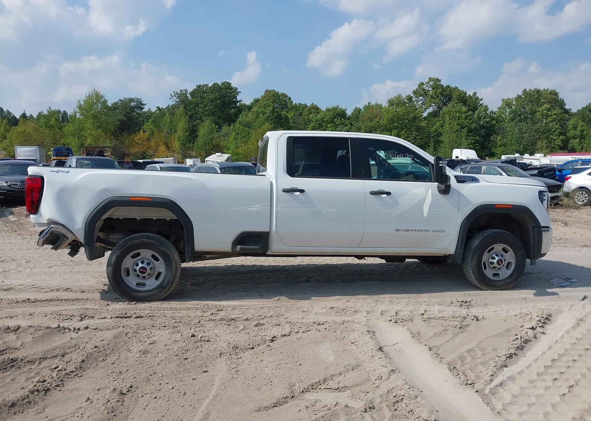 2024 GMC SIERRA K2500 HEAVY DUTY