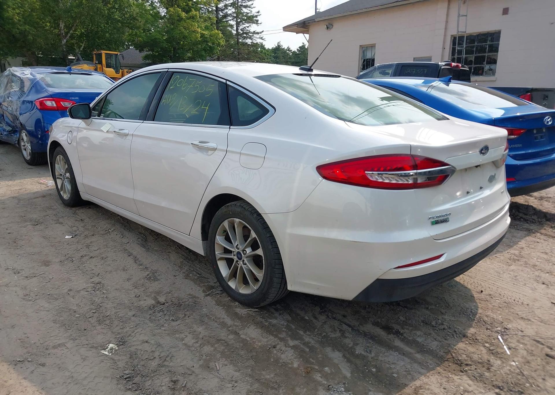 2019 FORD FUSION SEL
