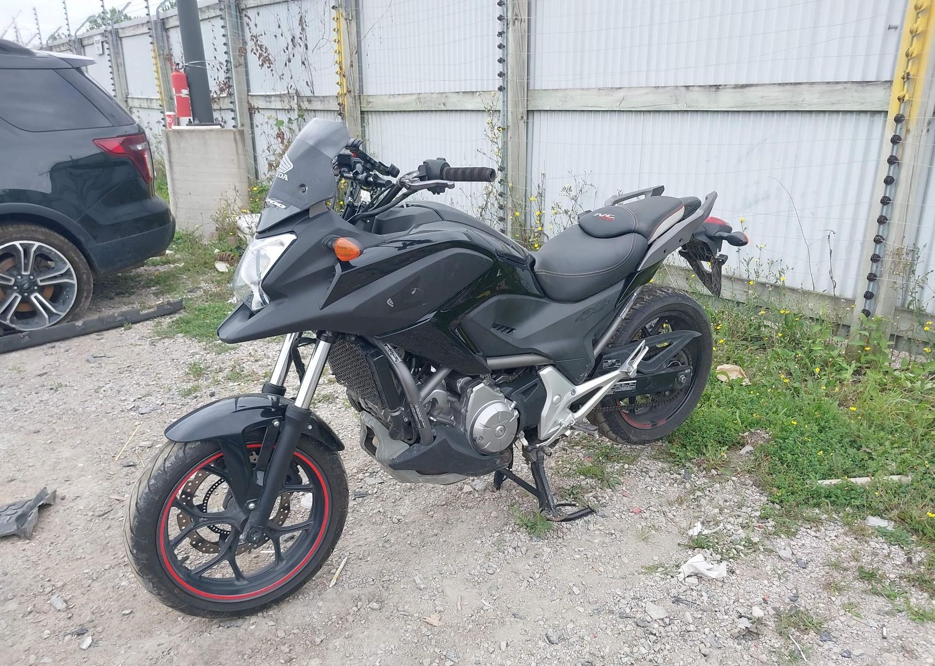 2012 HONDA NC700X