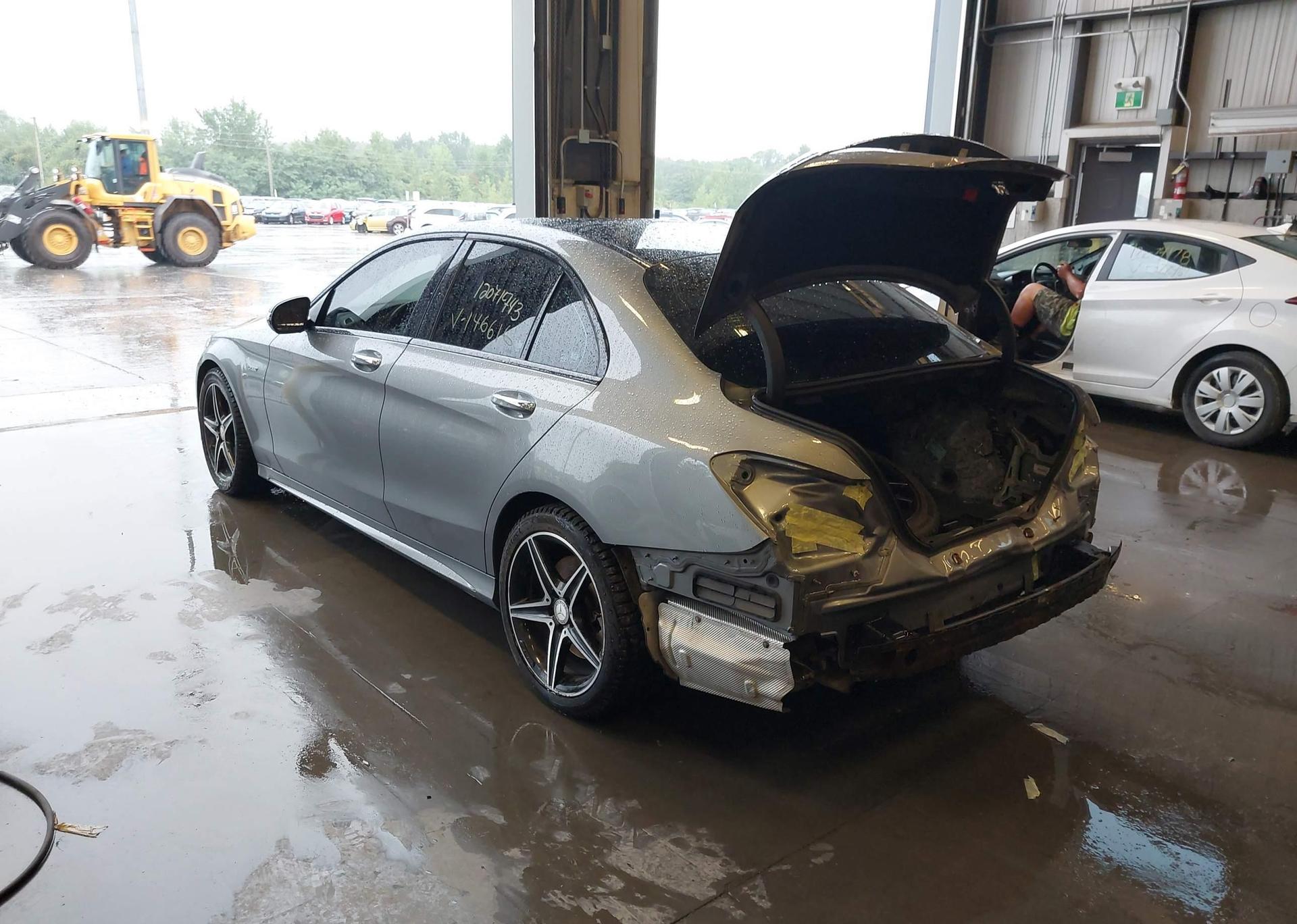 2016 MERCEDES-BENZ C-CLASS
