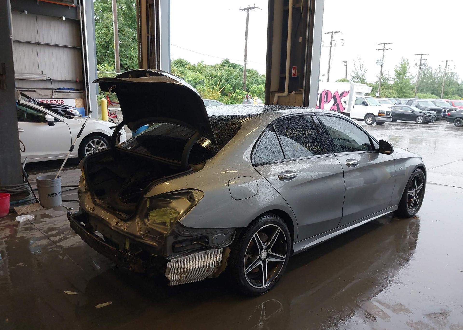 2016 MERCEDES-BENZ C-CLASS