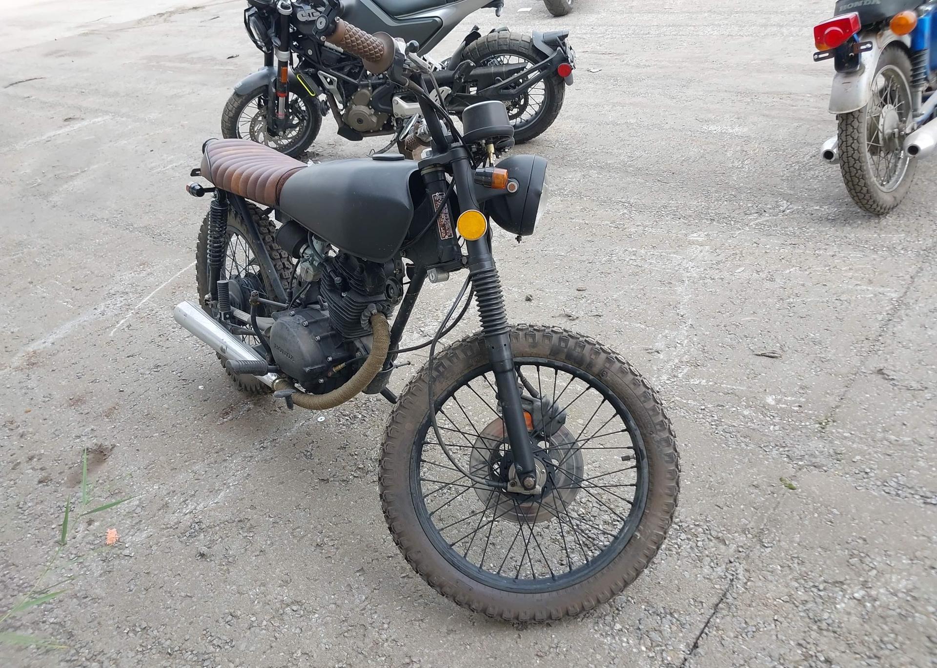 1974 MOTOCYCLE MOTOCYCLE