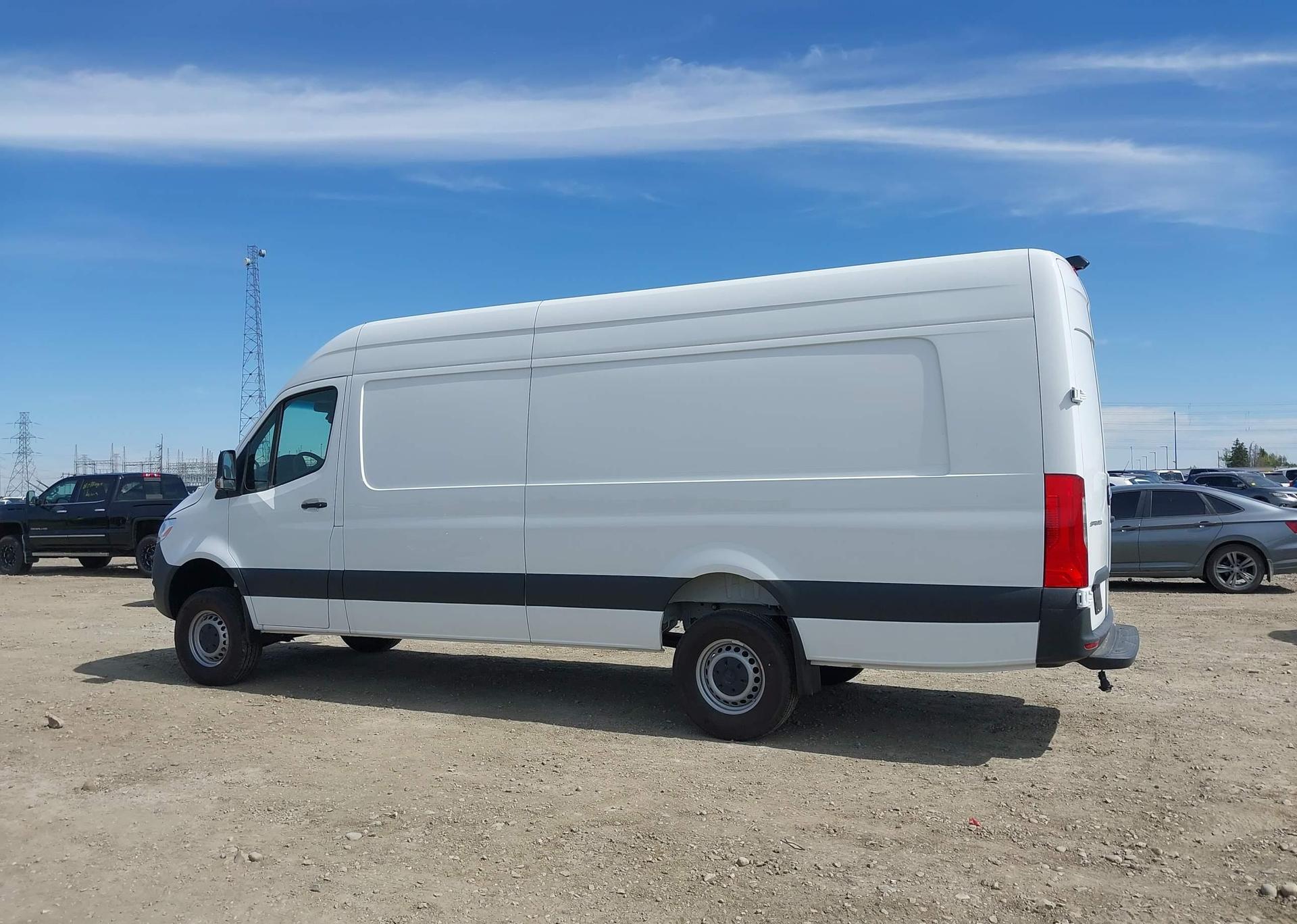 2023 MERCEDES-BENZ SPRINTER