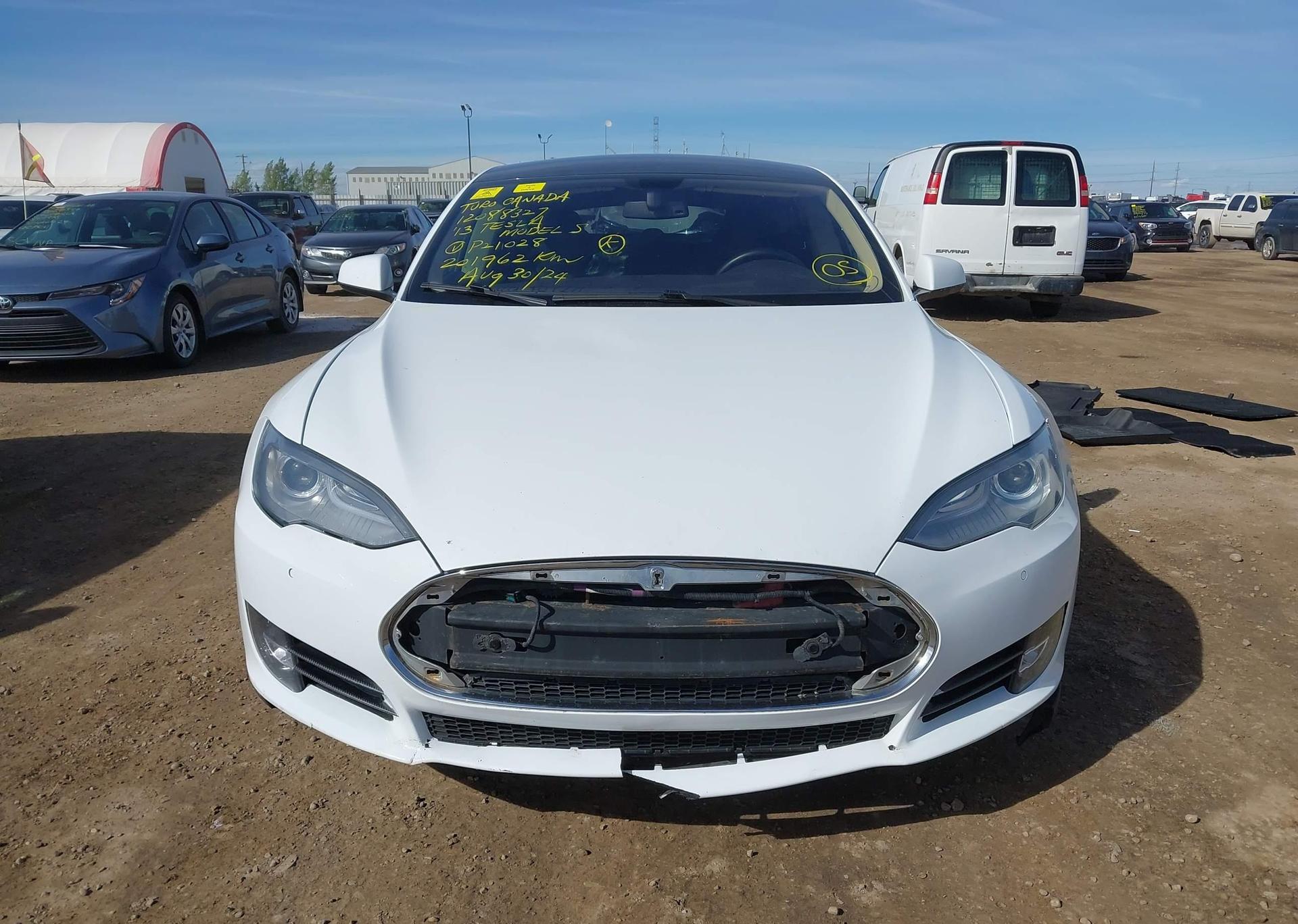 2013 TESLA MODEL S
