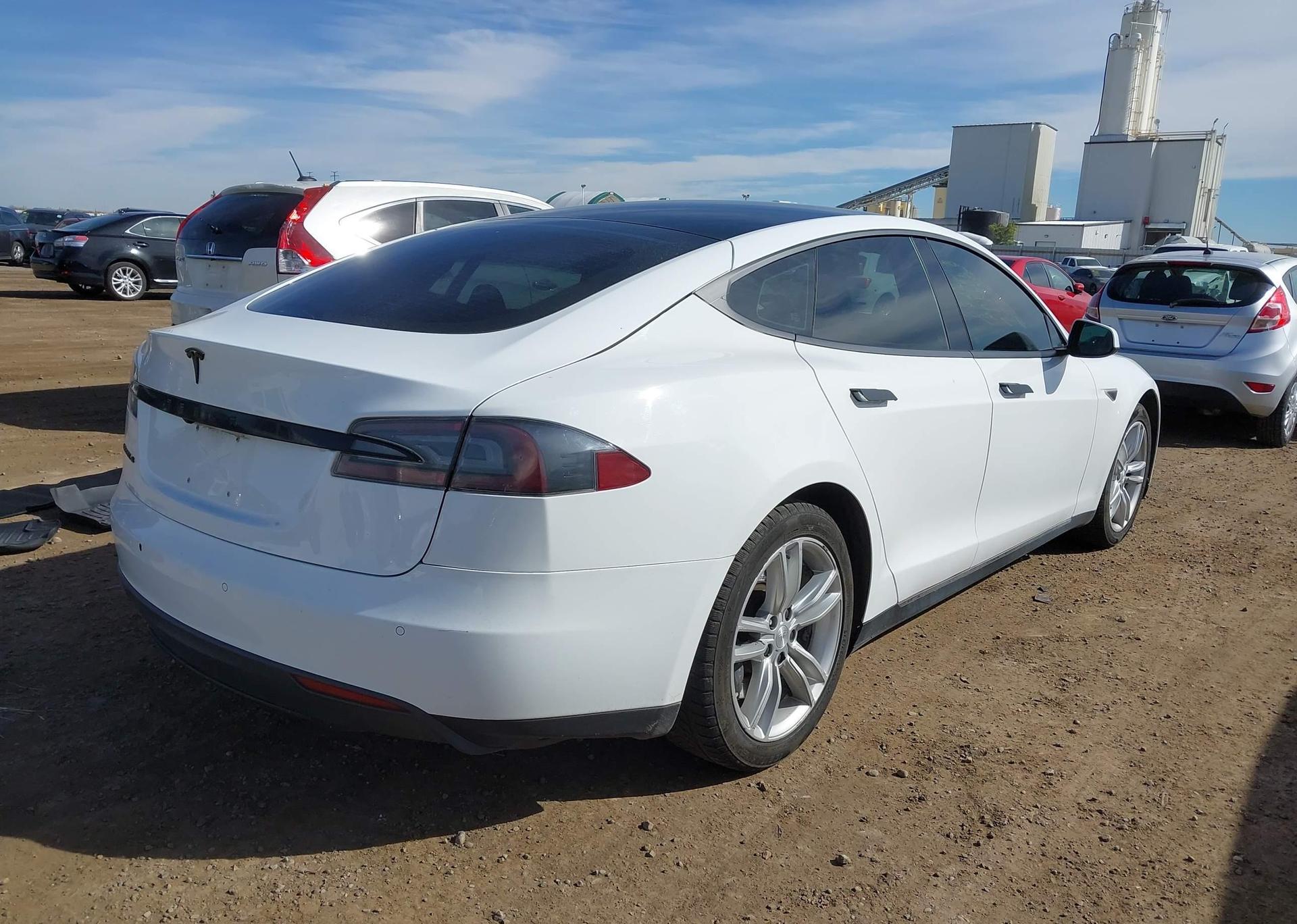 2013 TESLA MODEL S