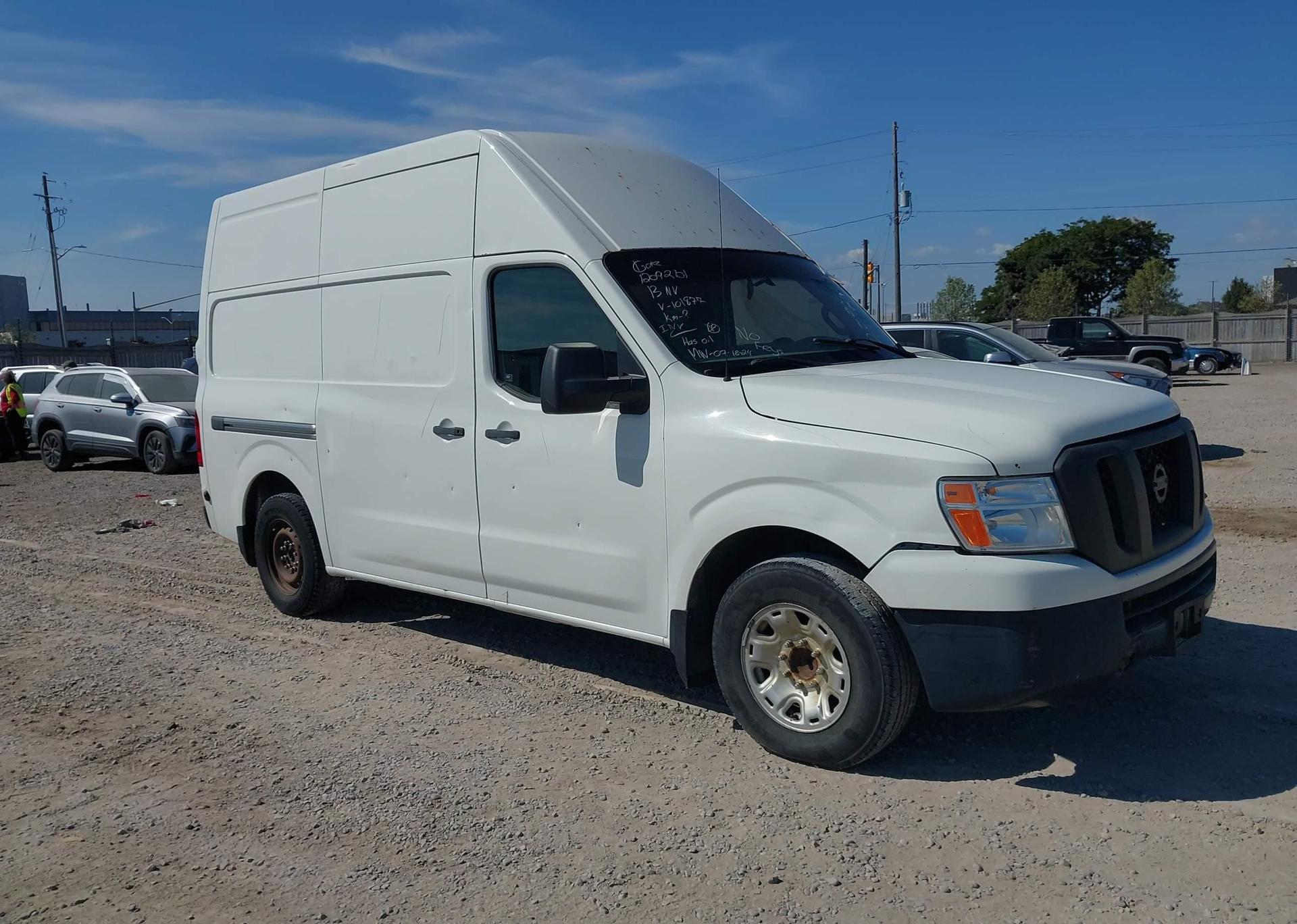 2013 NISSAN NV