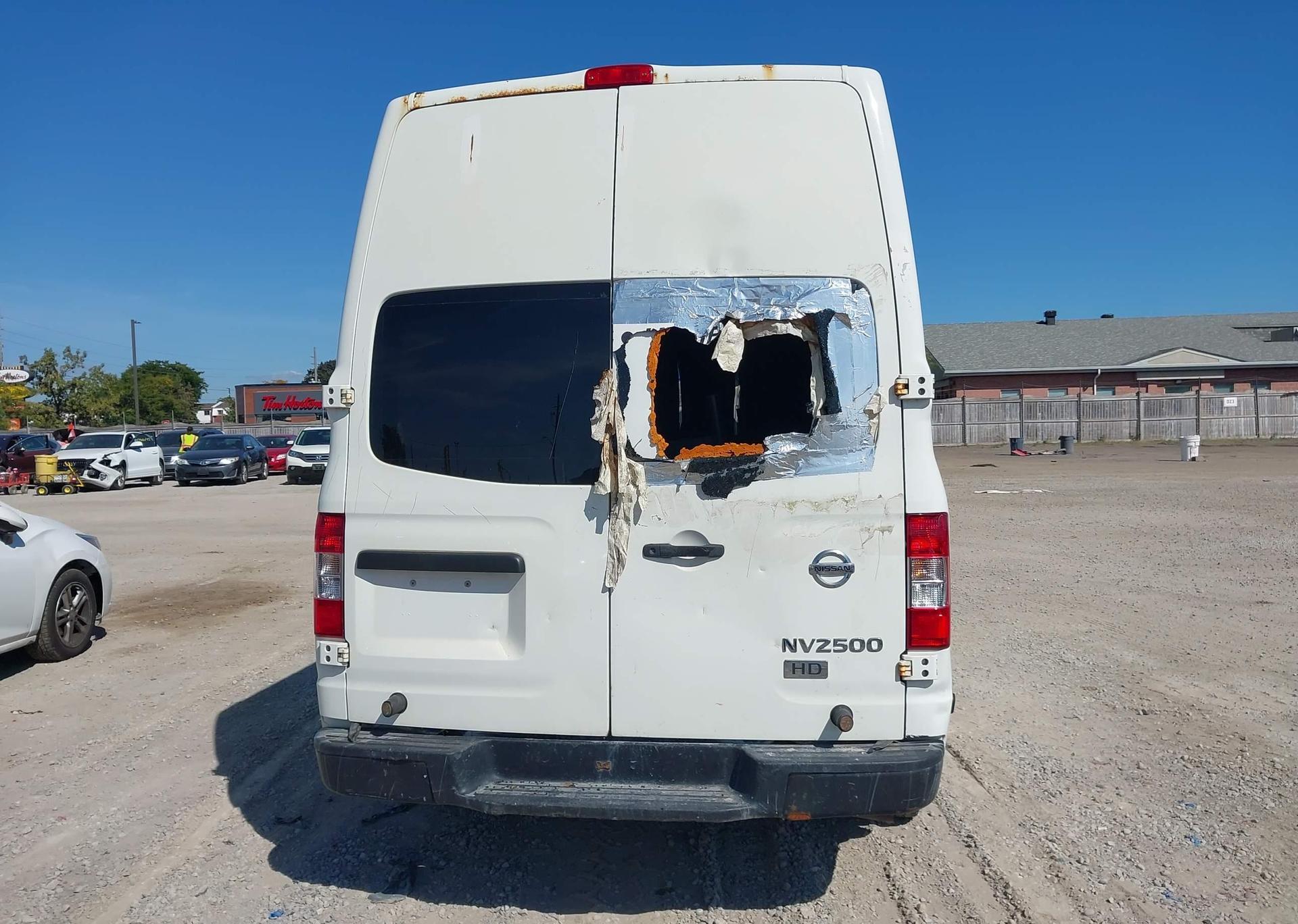 2013 NISSAN NV