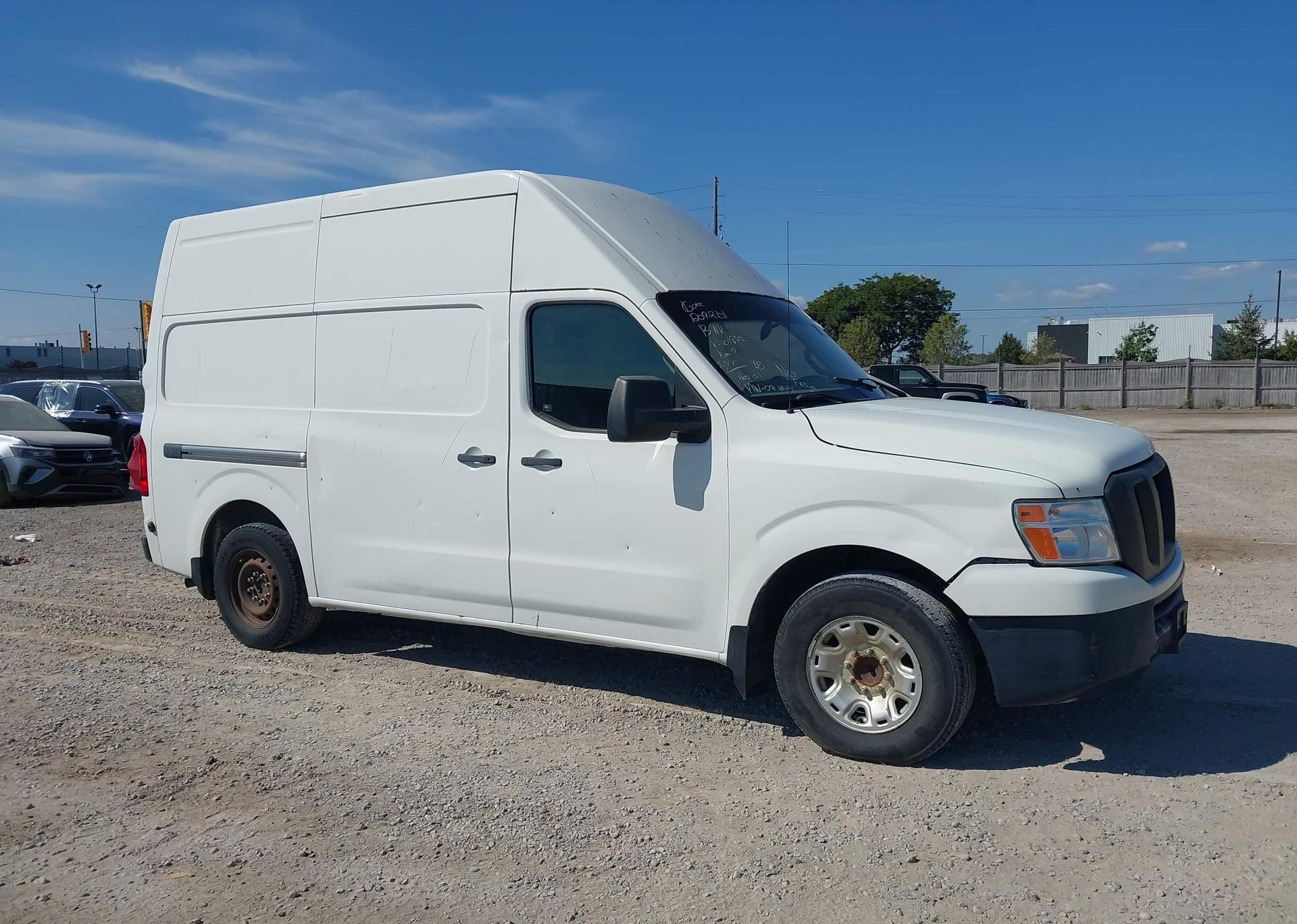2013 NISSAN NV