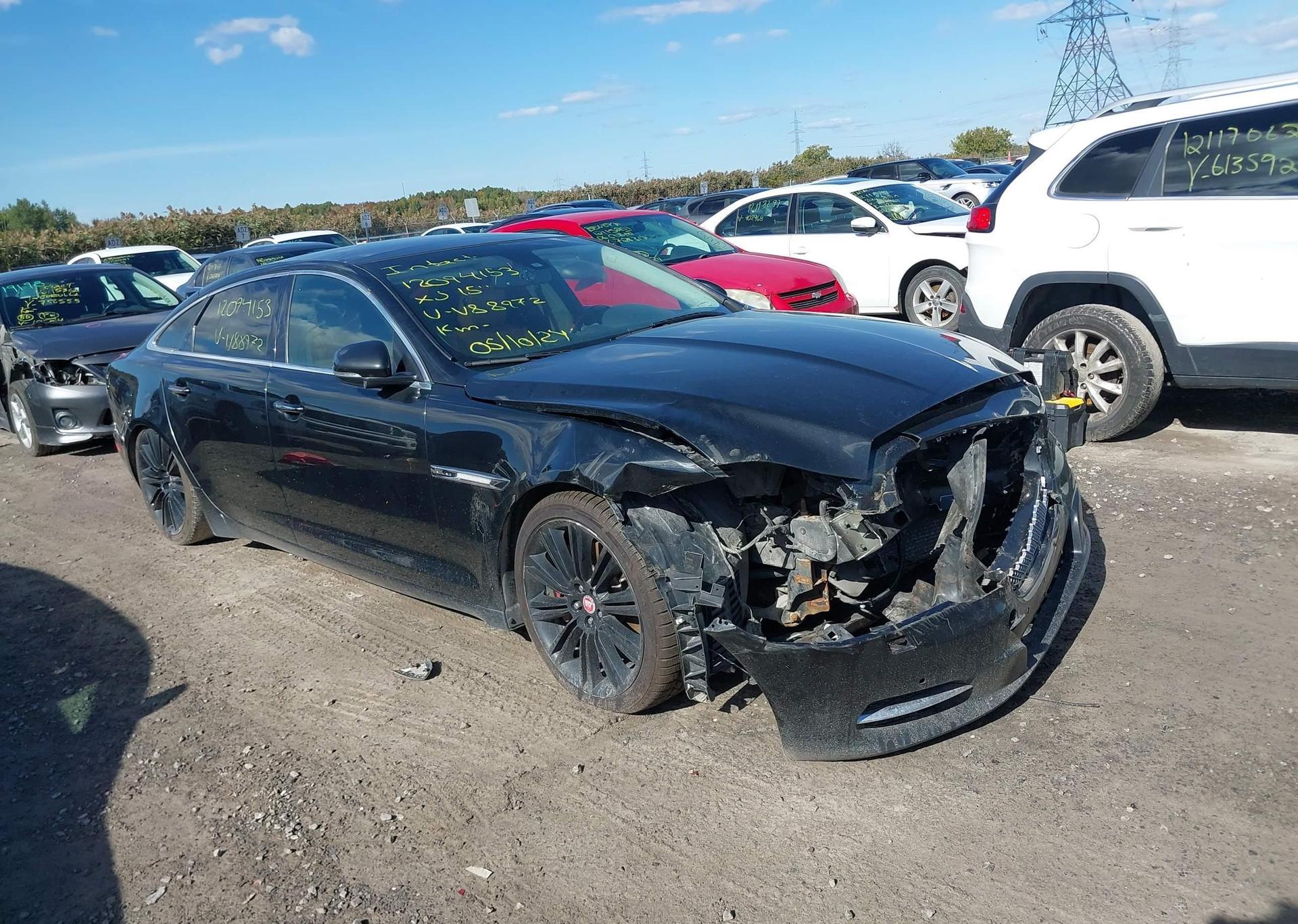 2015 JAGUAR XJ