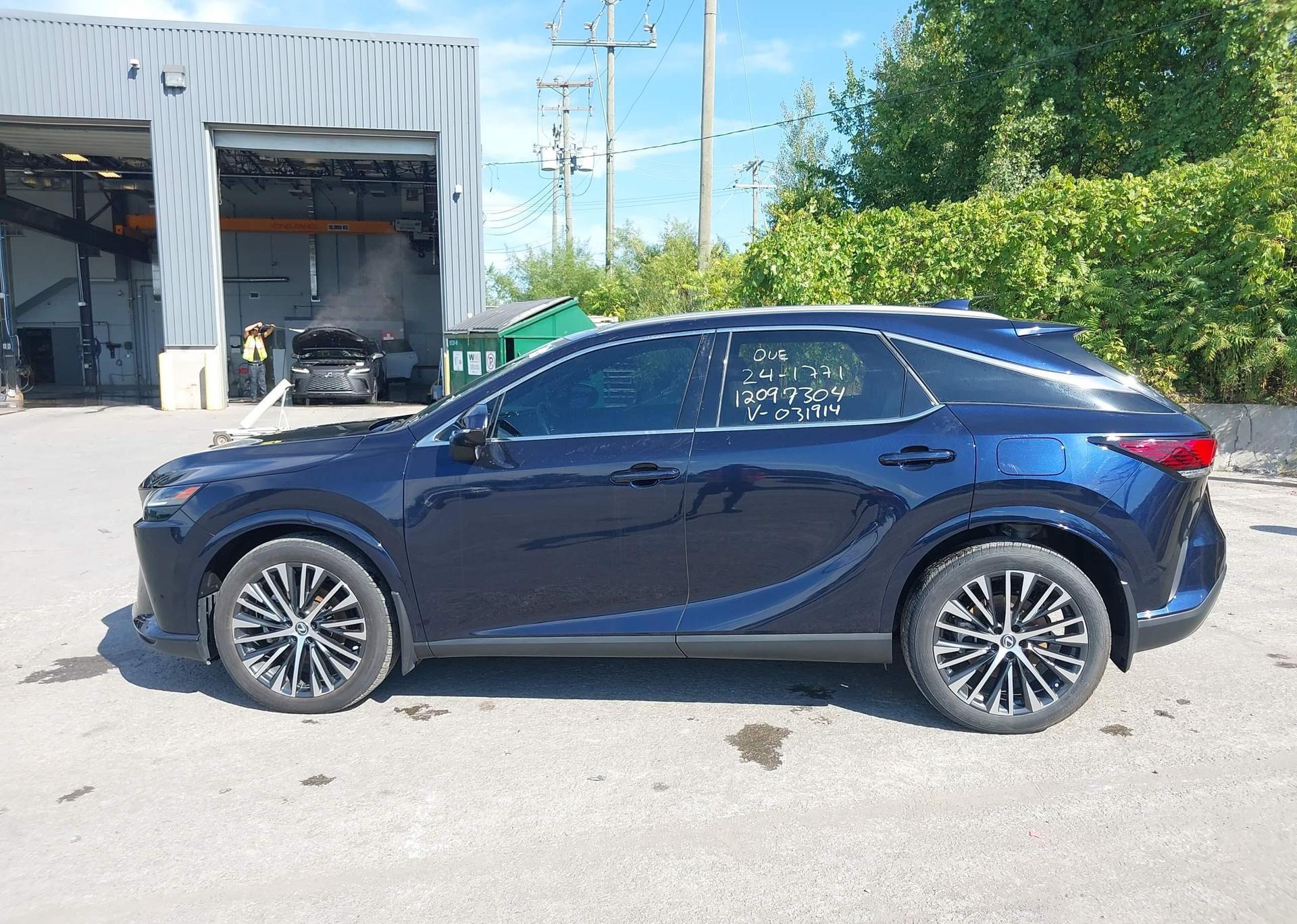 2023 LEXUS RX 350