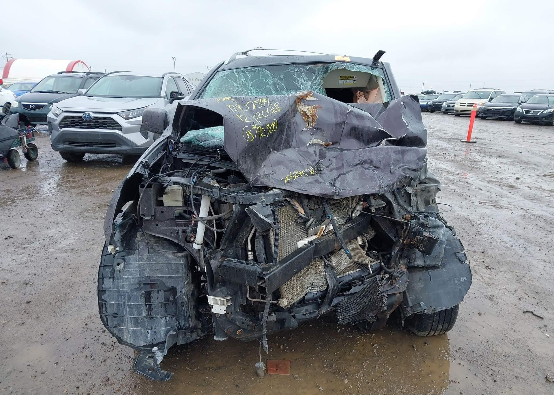 2012 NISSAN ROGUE S