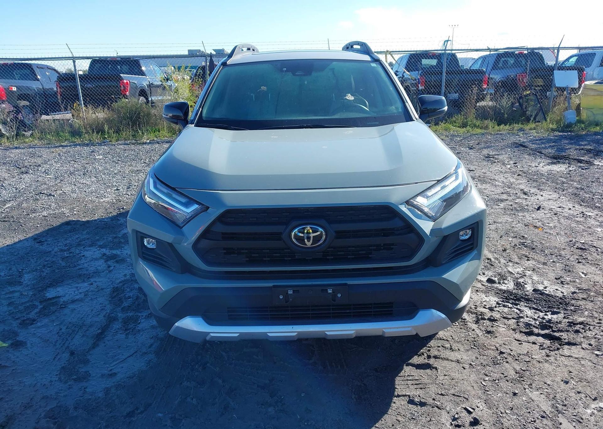 2022 TOYOTA RAV4 ADVENTURE