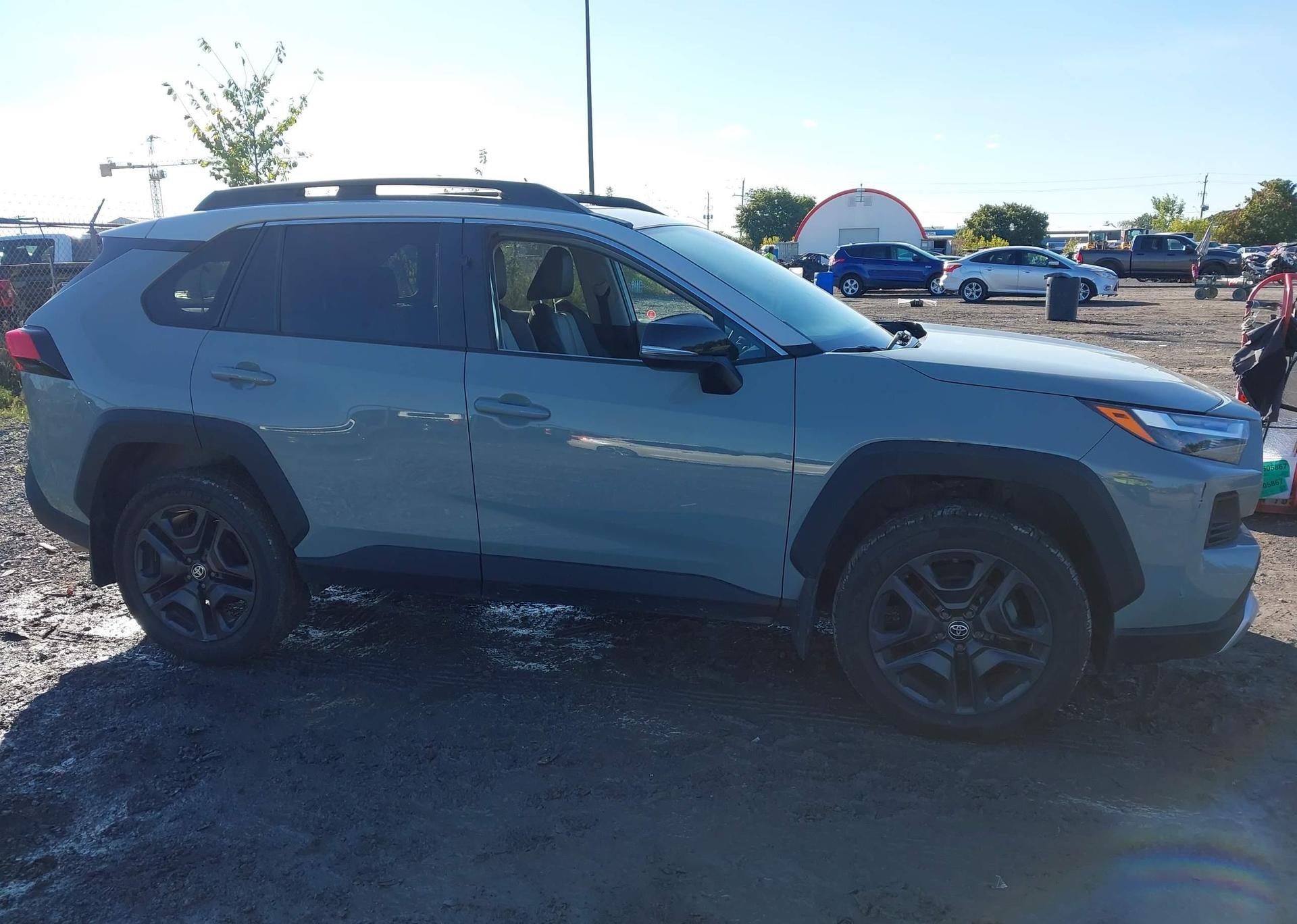 2022 TOYOTA RAV4 ADVENTURE