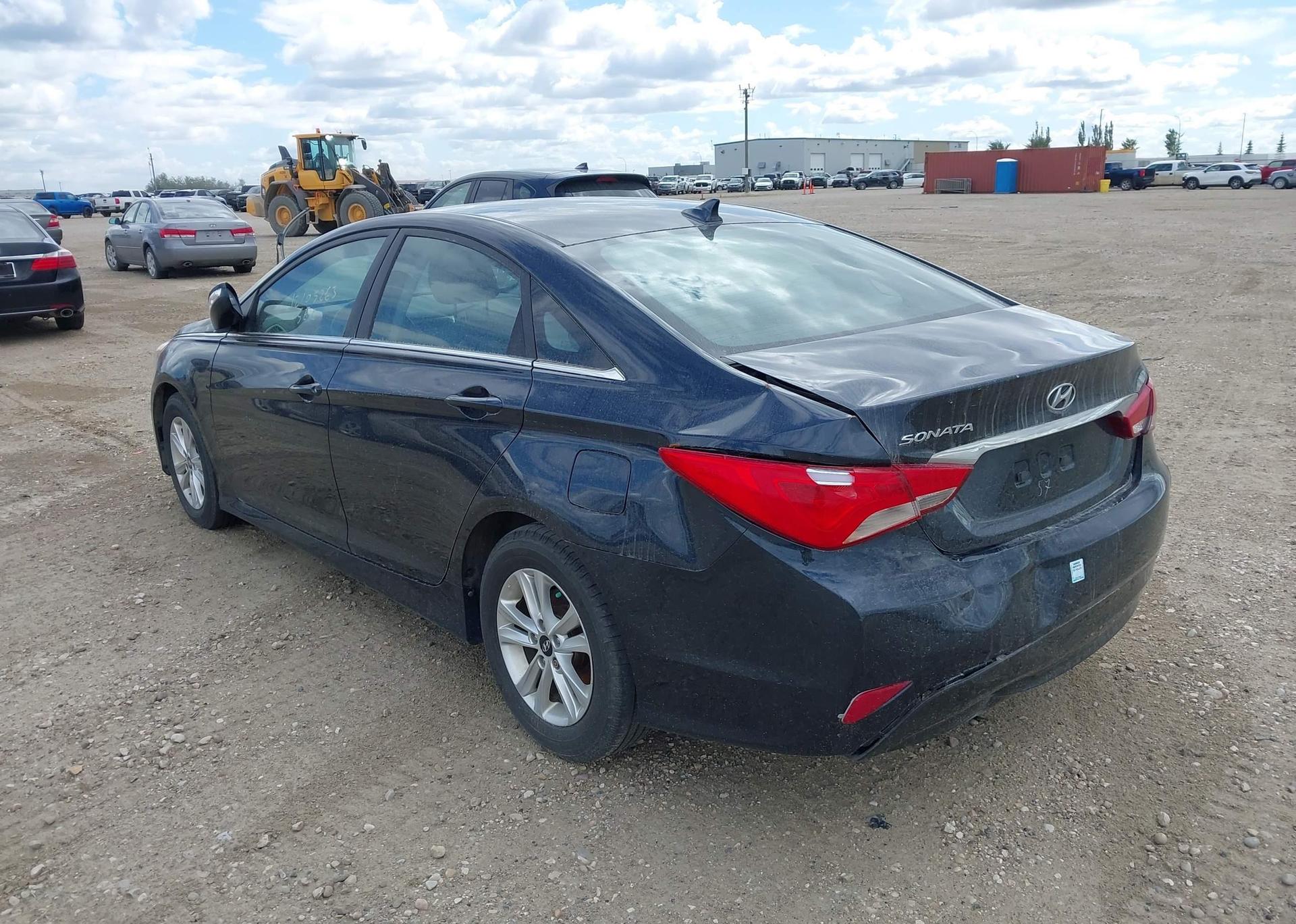 2014 HYUNDAI SONATA GLS