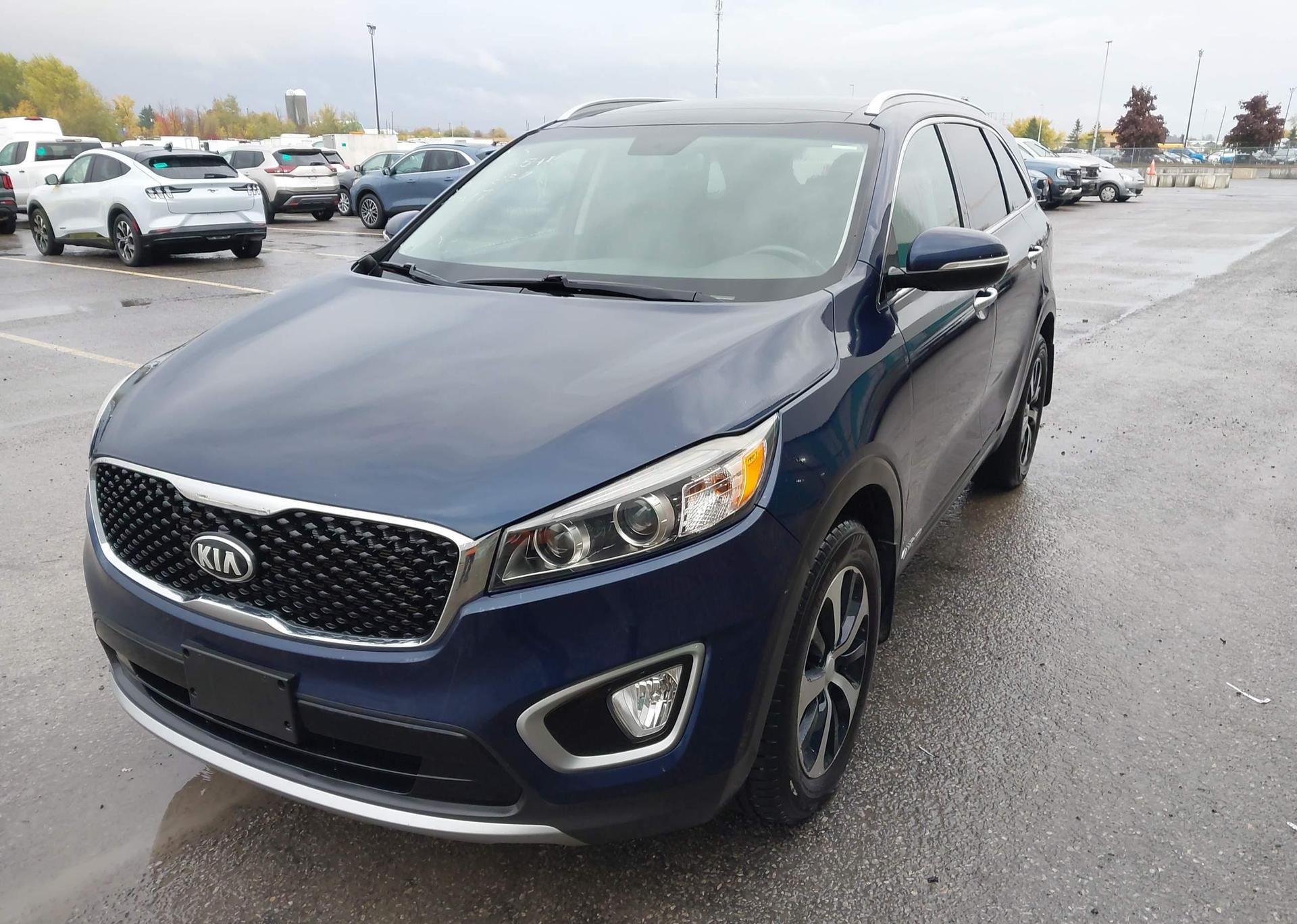2017 KIA SORENTO EX