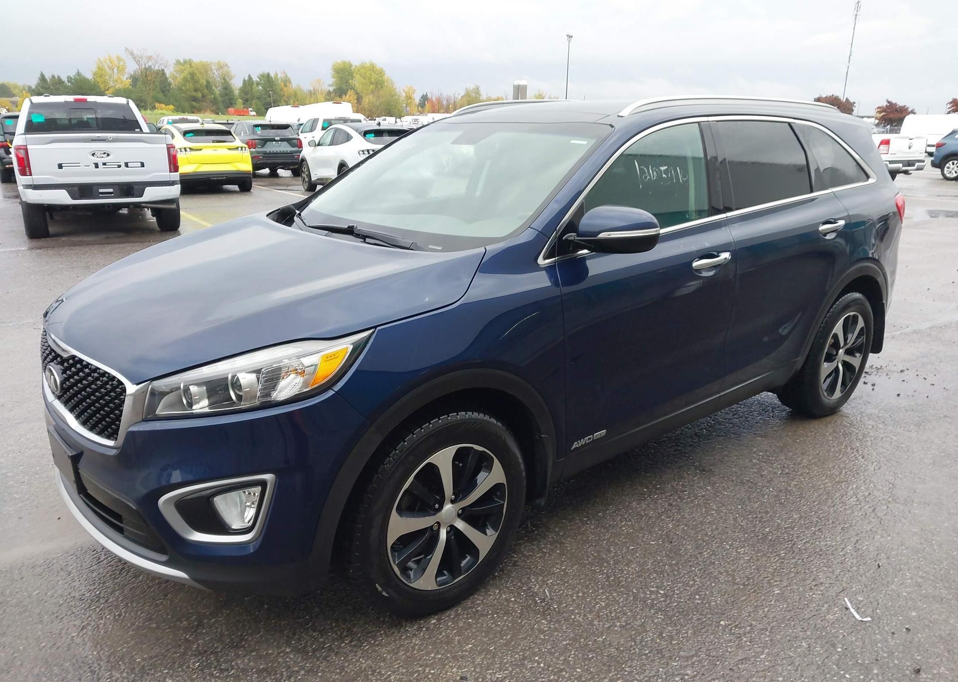 2017 KIA SORENTO EX