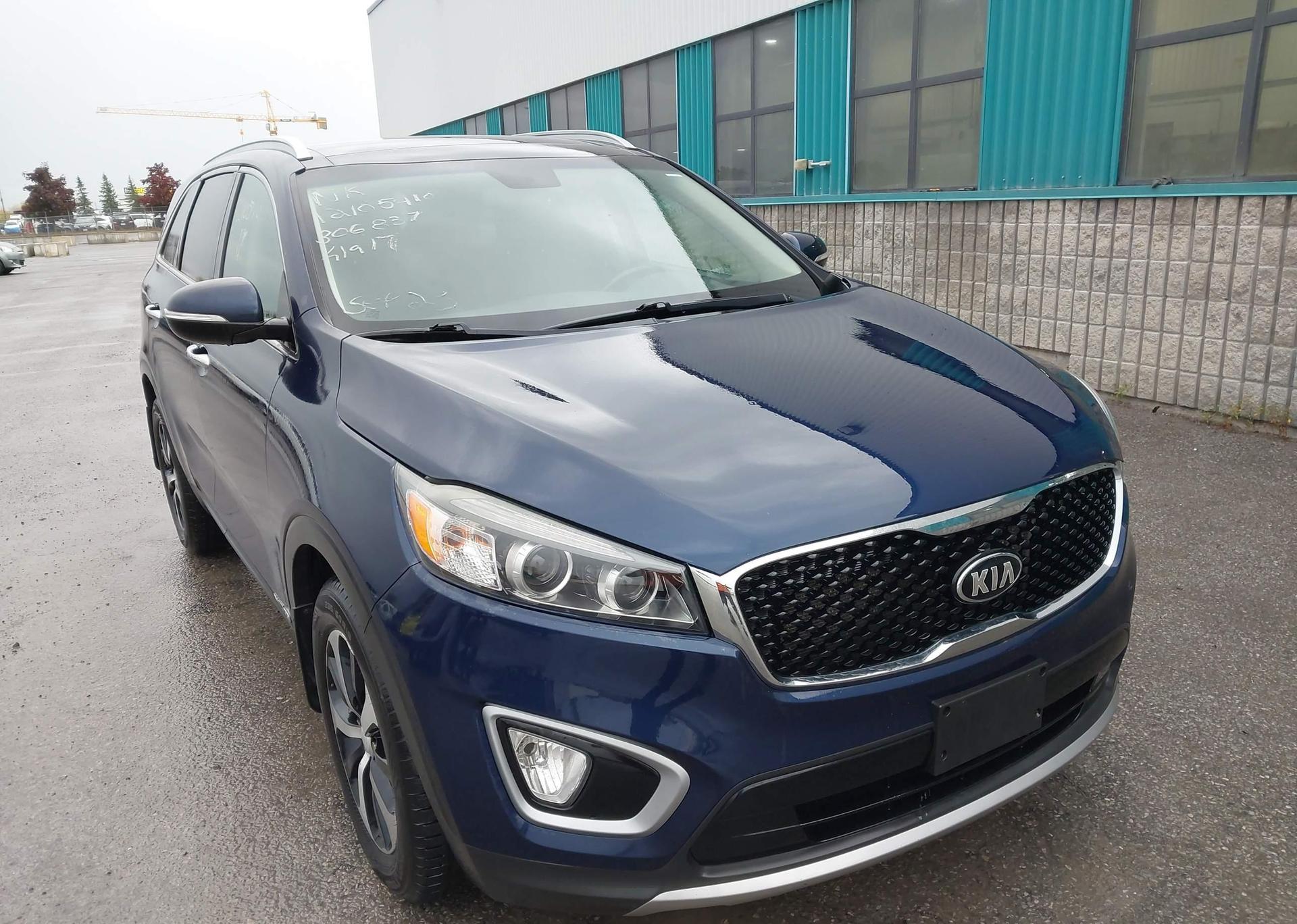 2017 KIA SORENTO EX