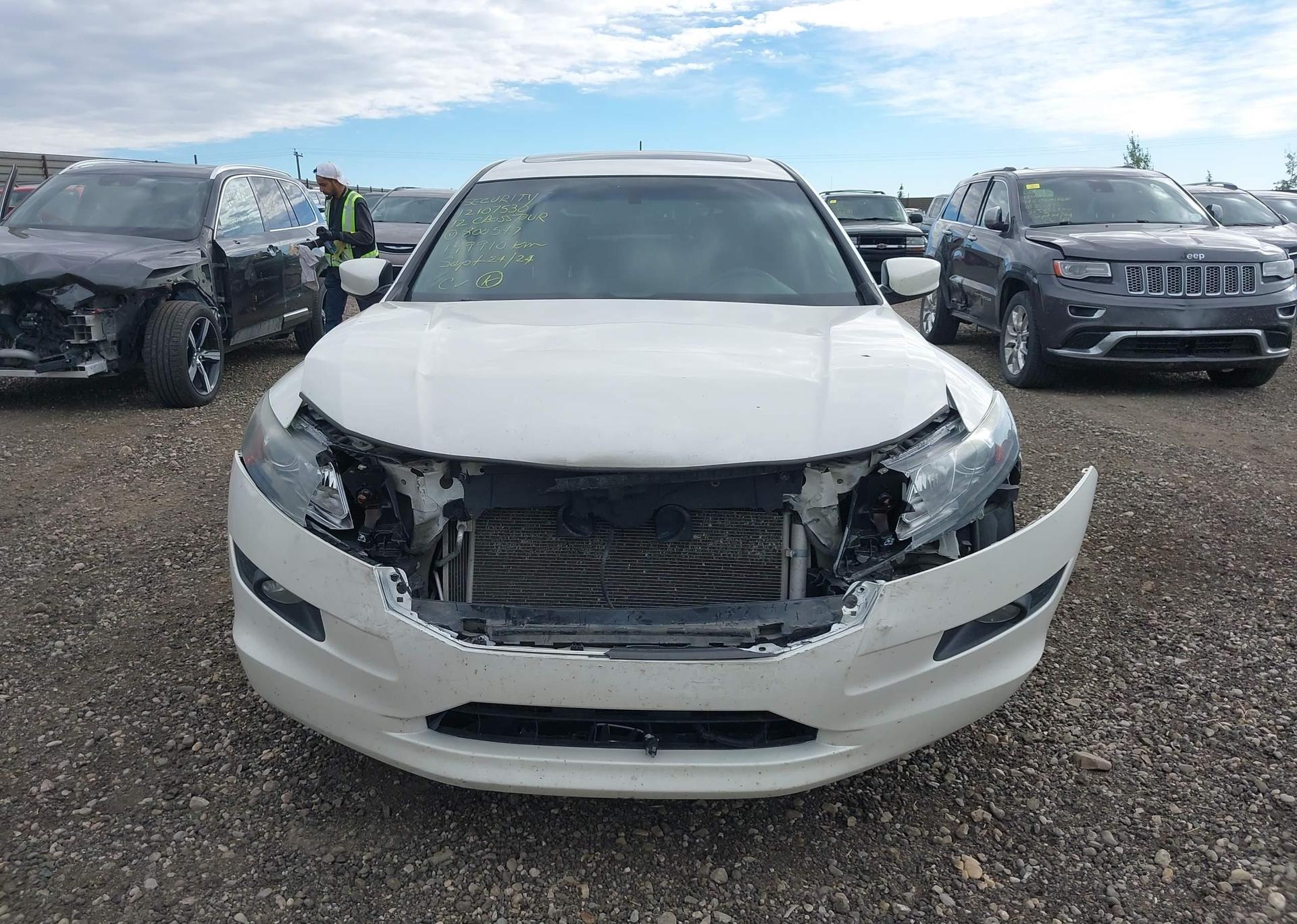 2012 HONDA CROSSTOUR