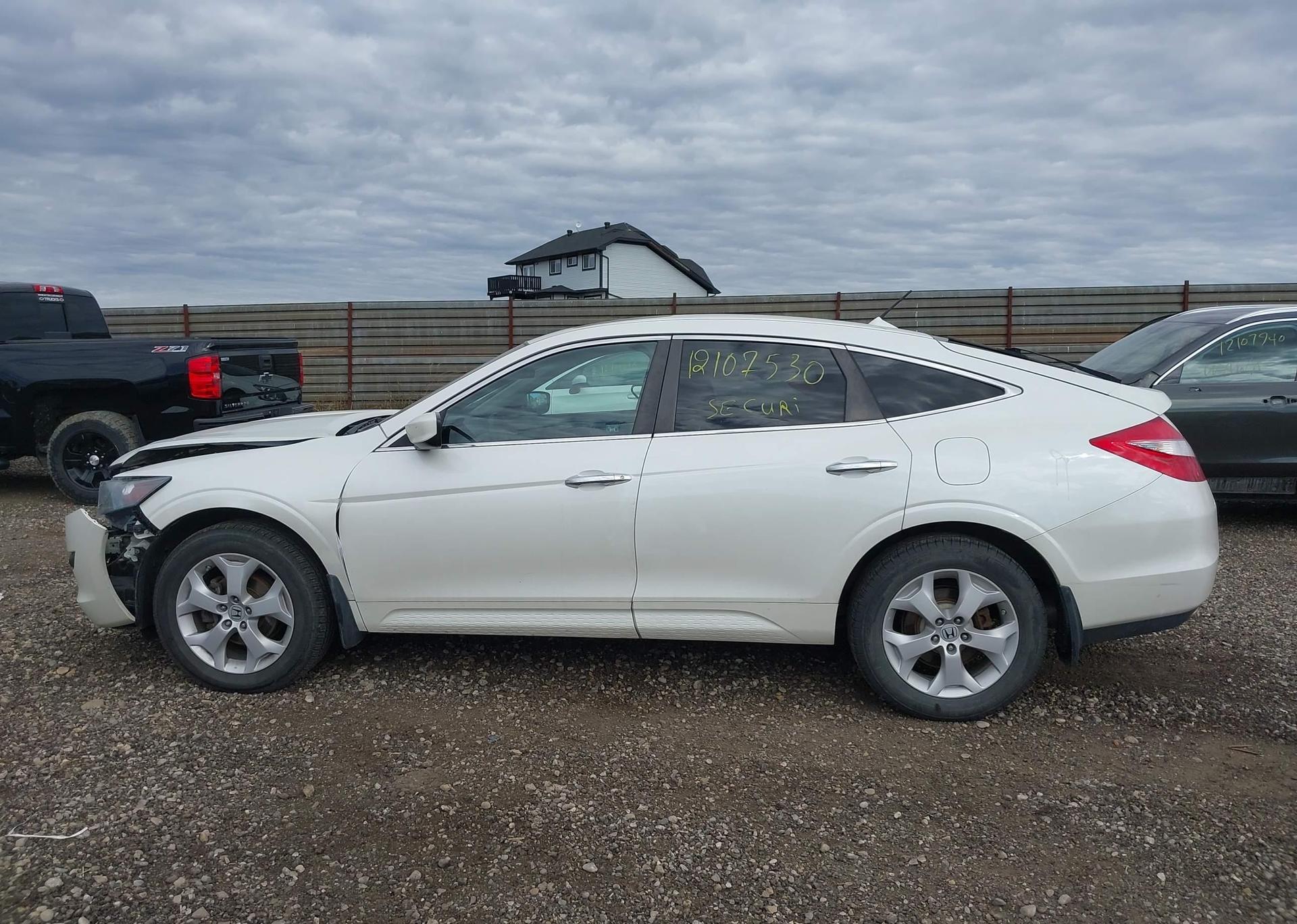 2012 HONDA CROSSTOUR