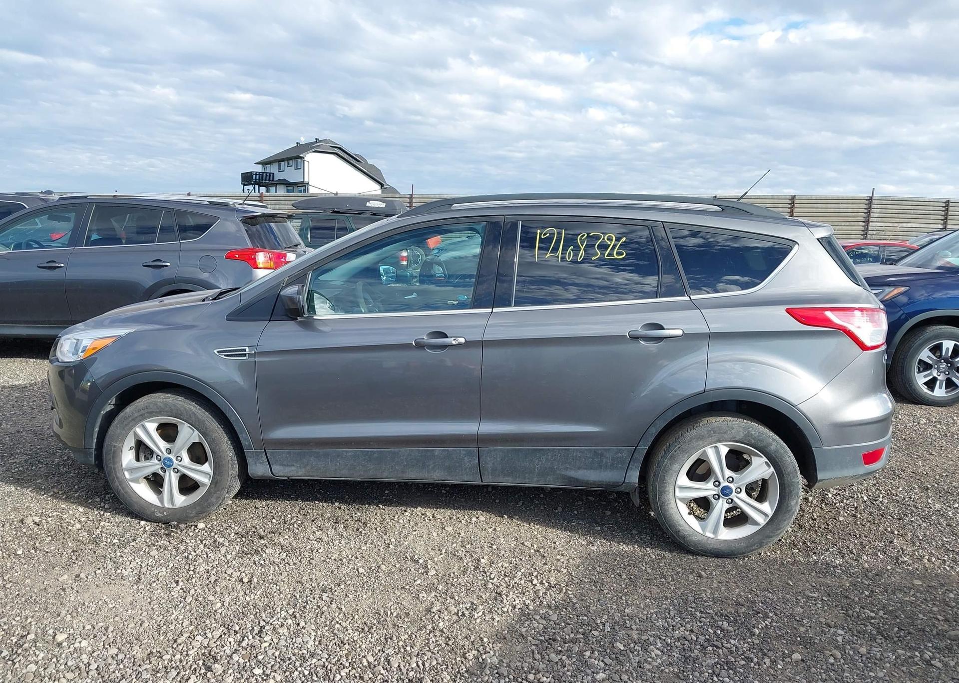 2014 FORD ESCAPE SE