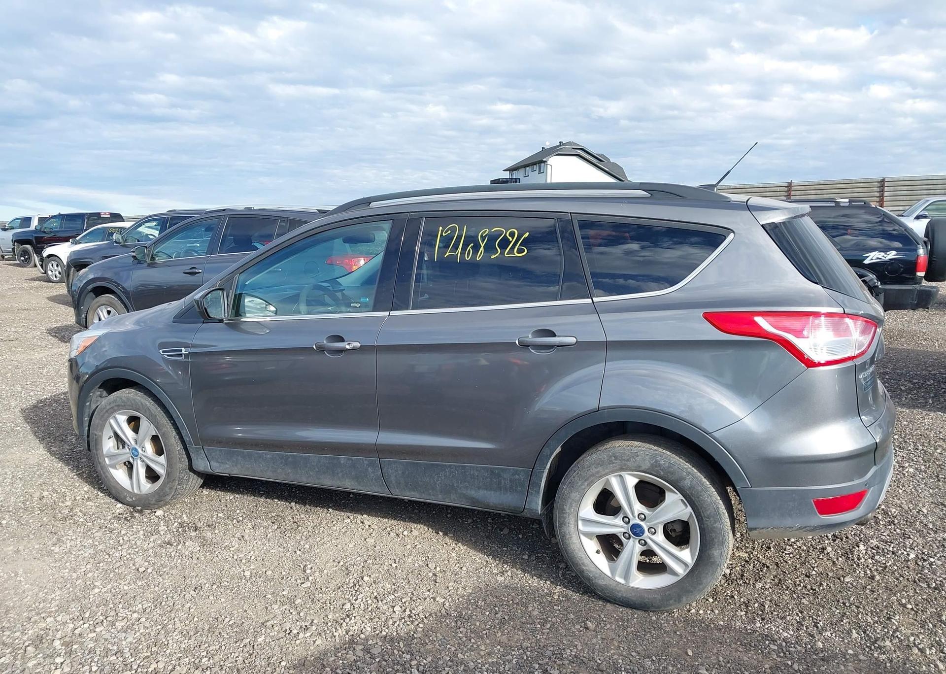 2014 FORD ESCAPE SE