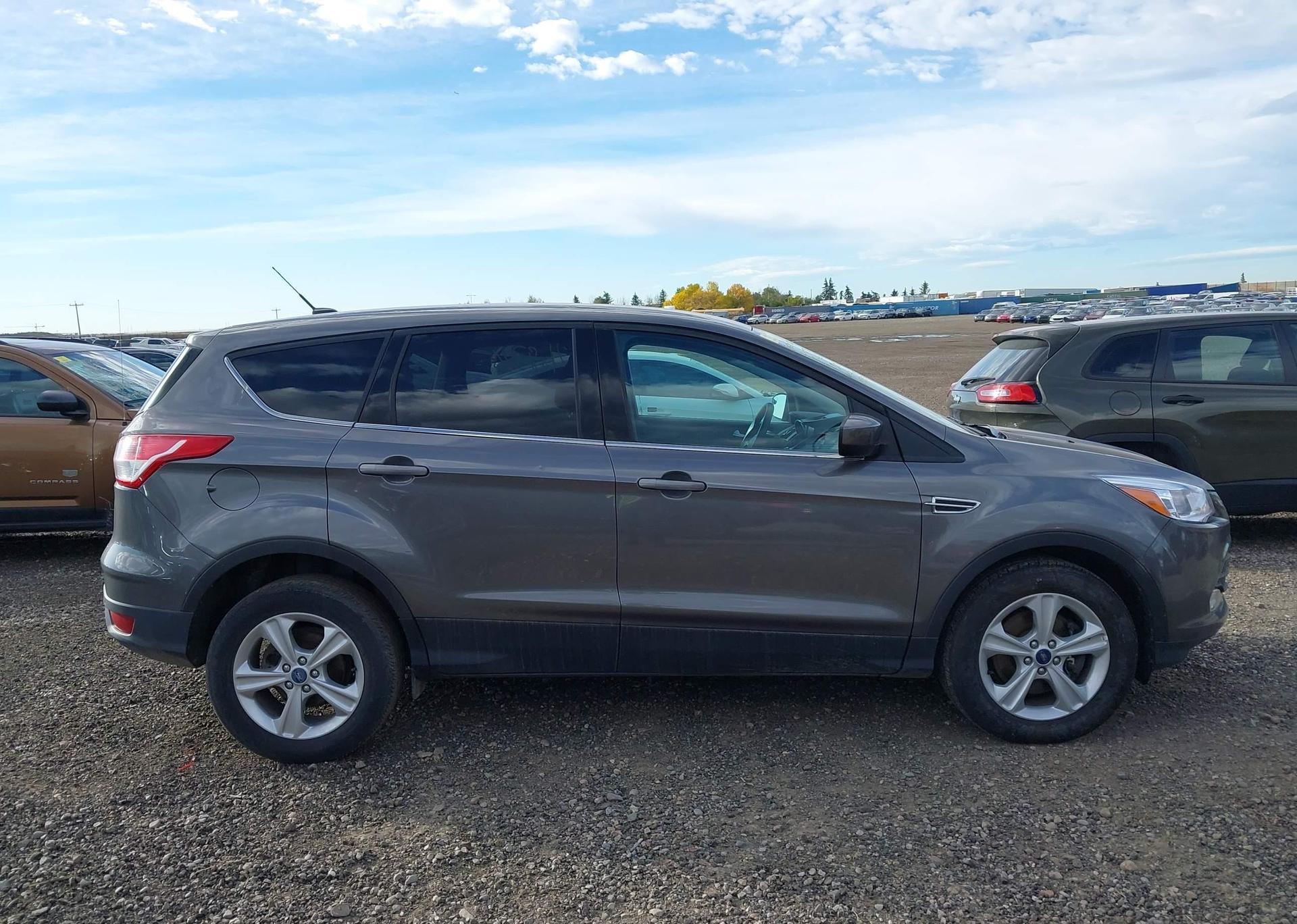 2014 FORD ESCAPE SE