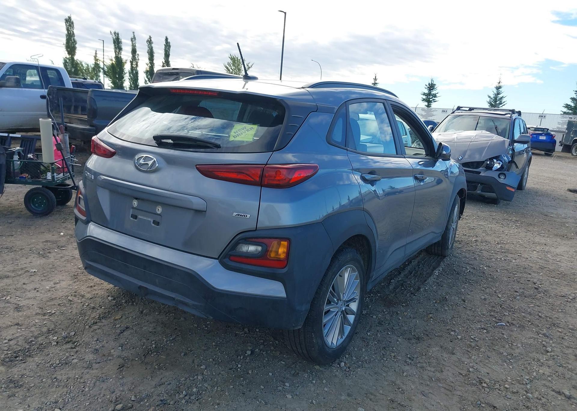 2021 HYUNDAI KONA SEL
