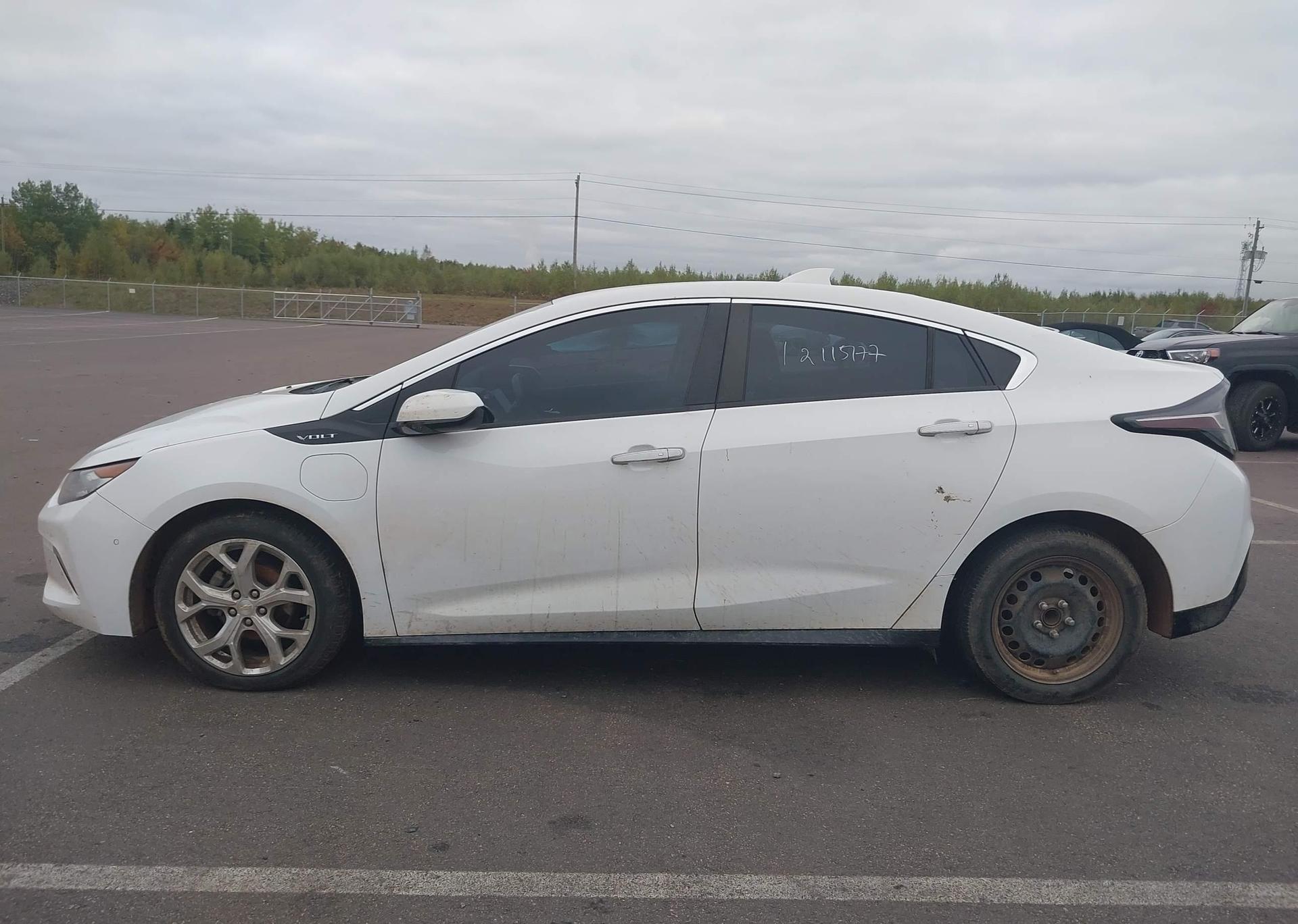 2016 CHEVROLET VOLT