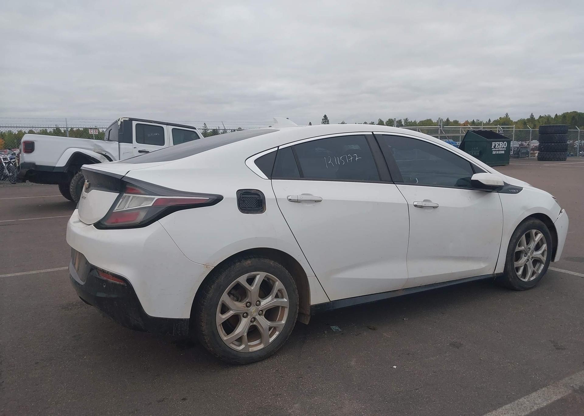 2016 CHEVROLET VOLT