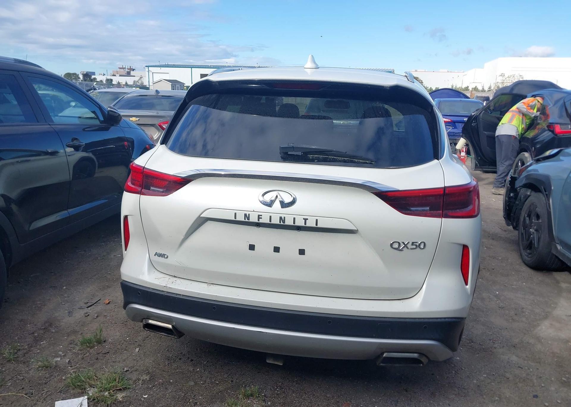 2019 INFINITI QX50 ESSENTIAL