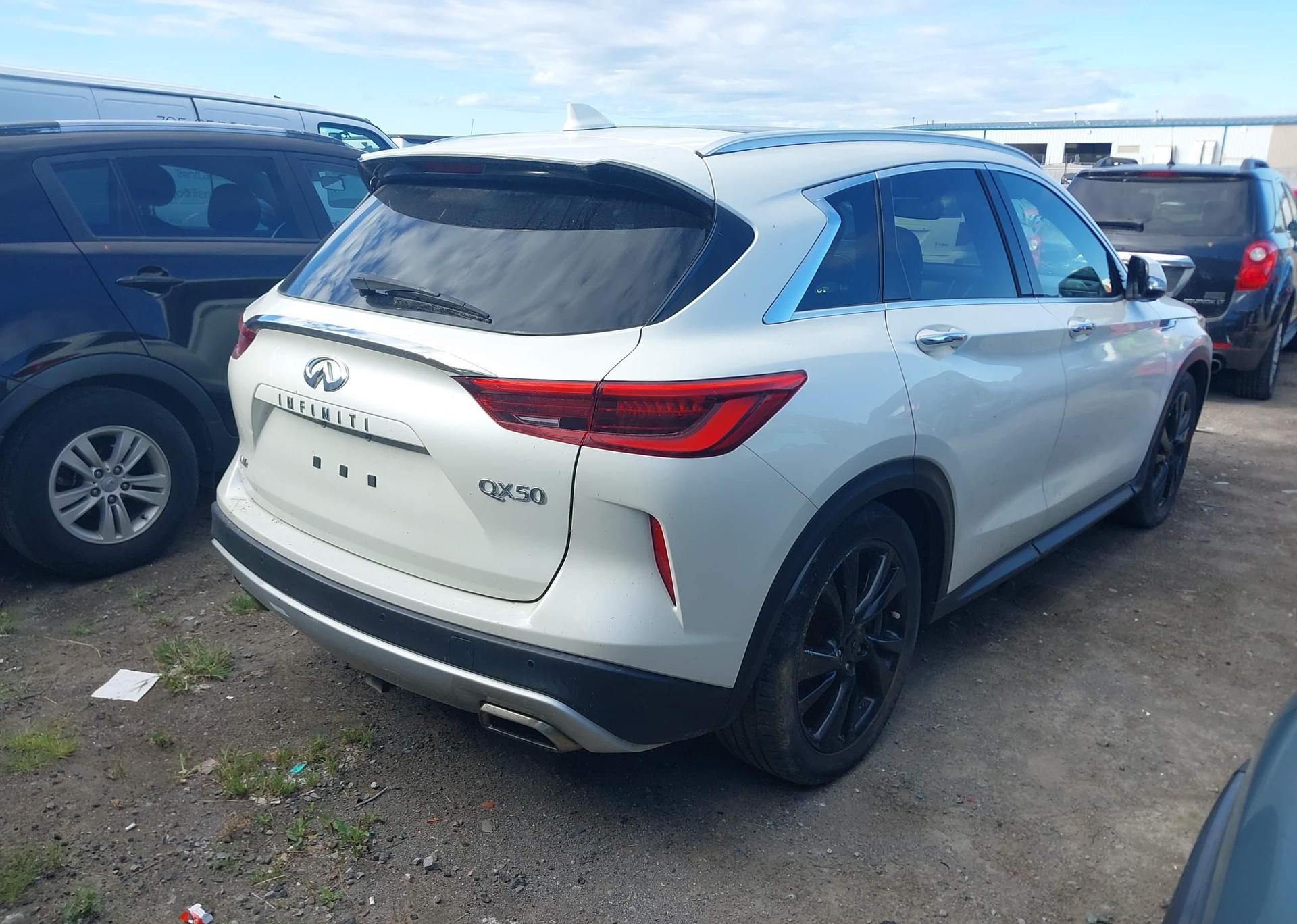 2019 INFINITI QX50 ESSENTIAL