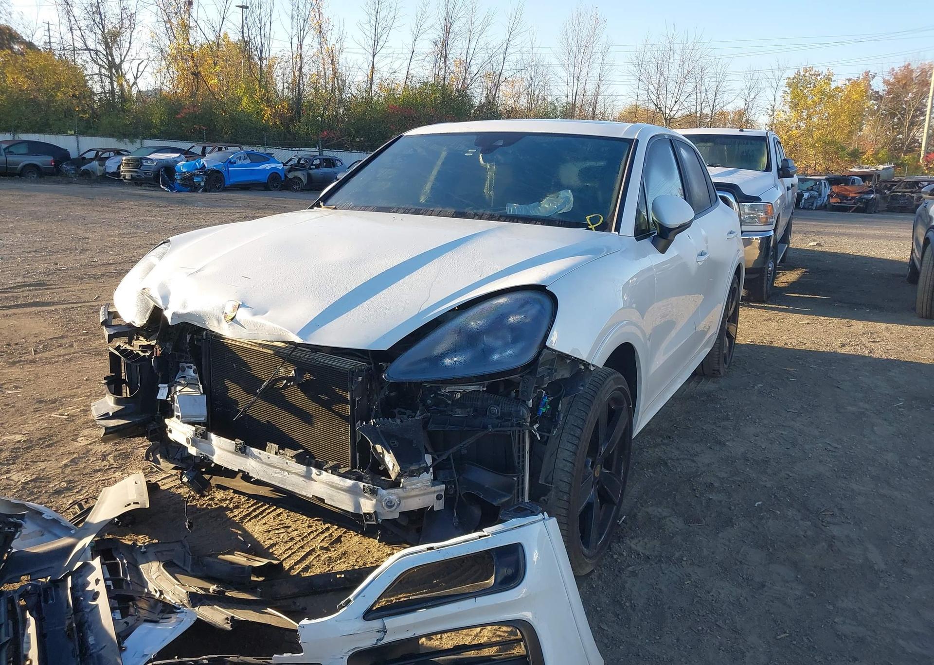 2019 PORSCHE CAYENNE S