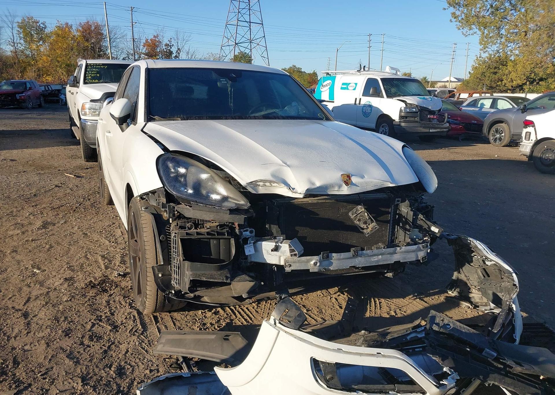 2019 PORSCHE CAYENNE S