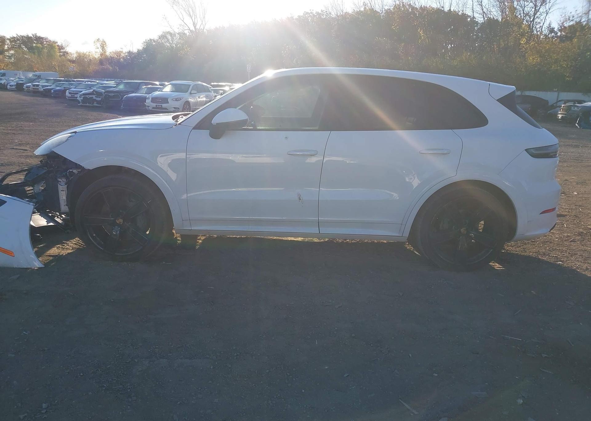 2019 PORSCHE CAYENNE S