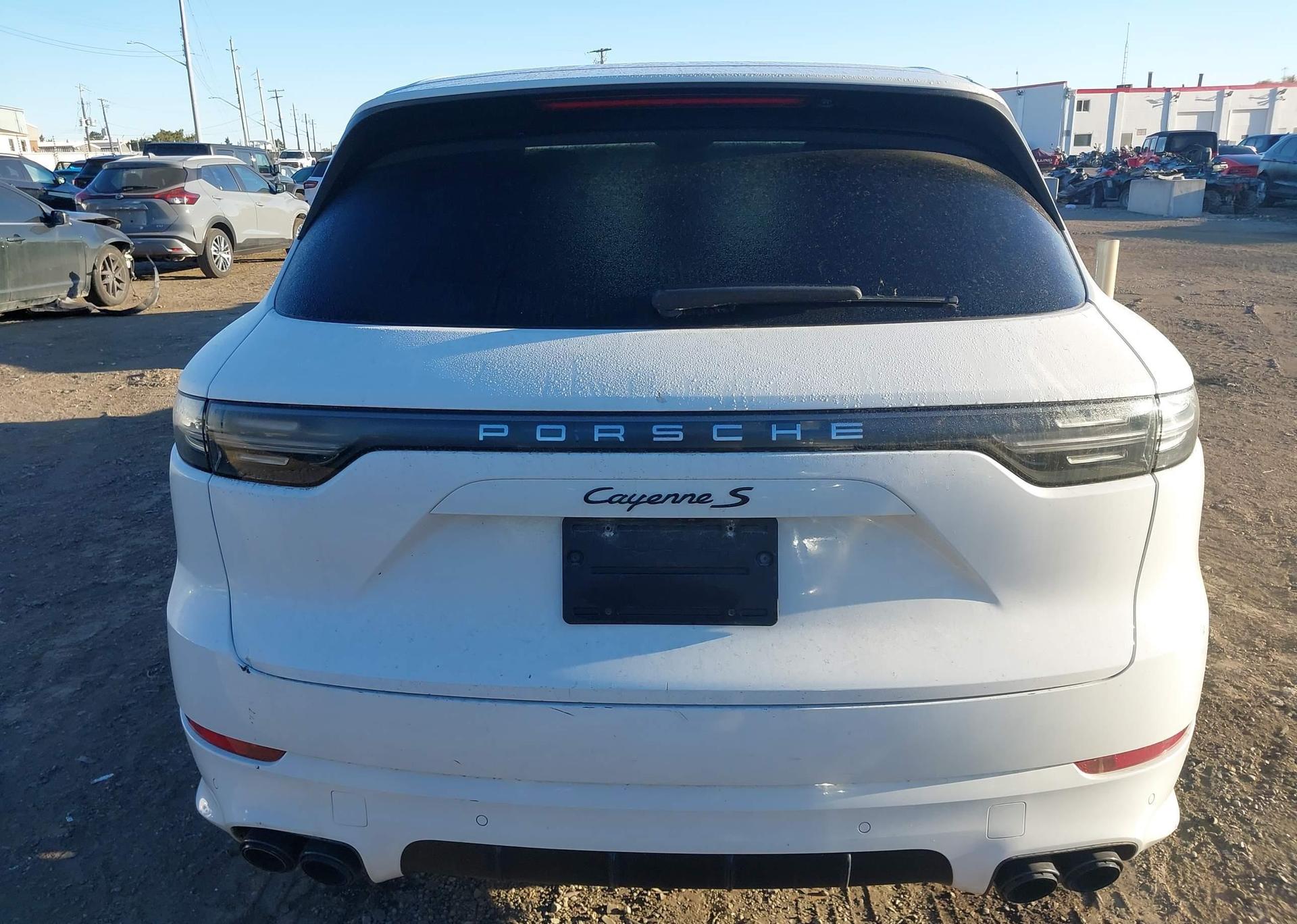 2019 PORSCHE CAYENNE S
