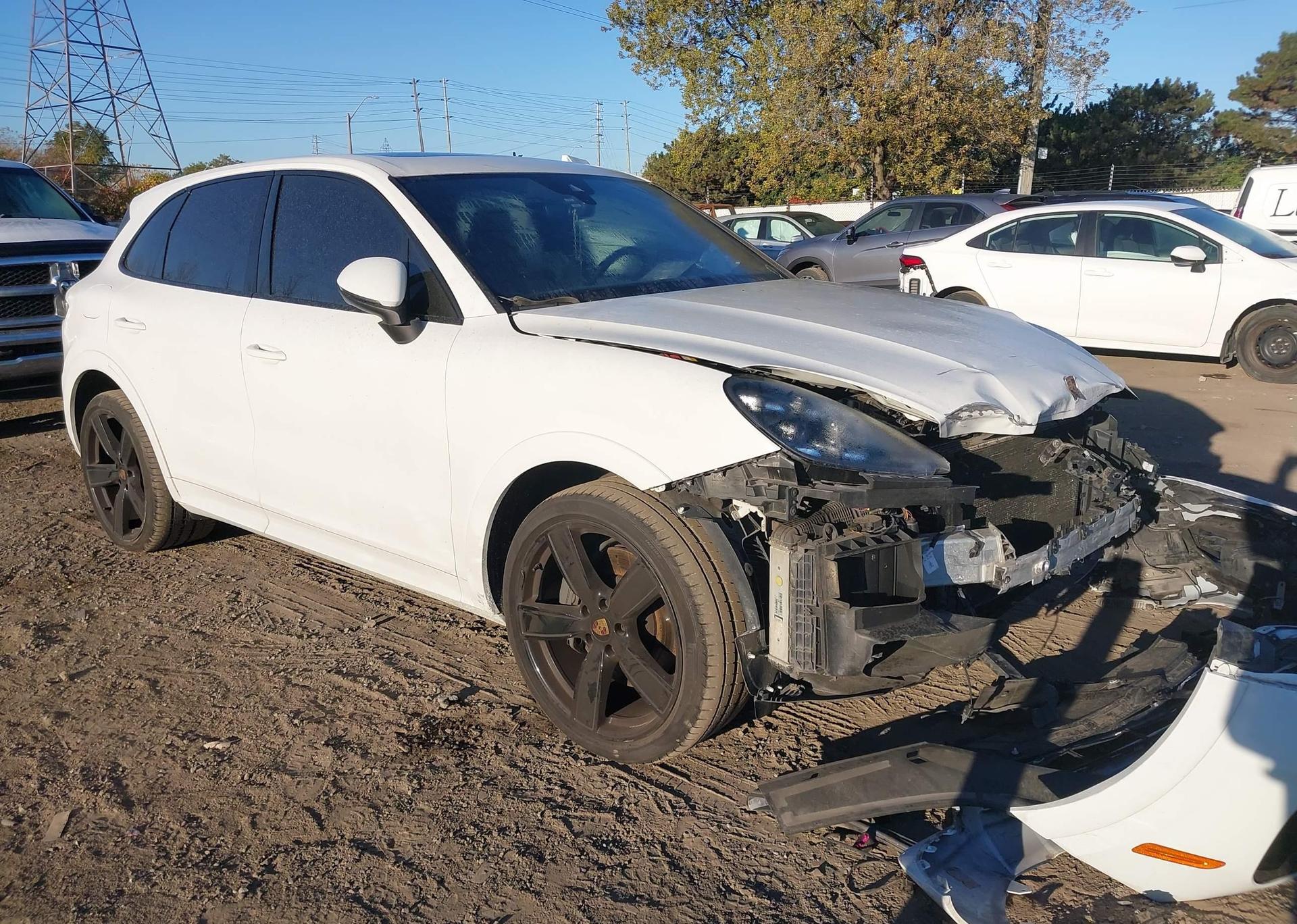 2019 PORSCHE CAYENNE S