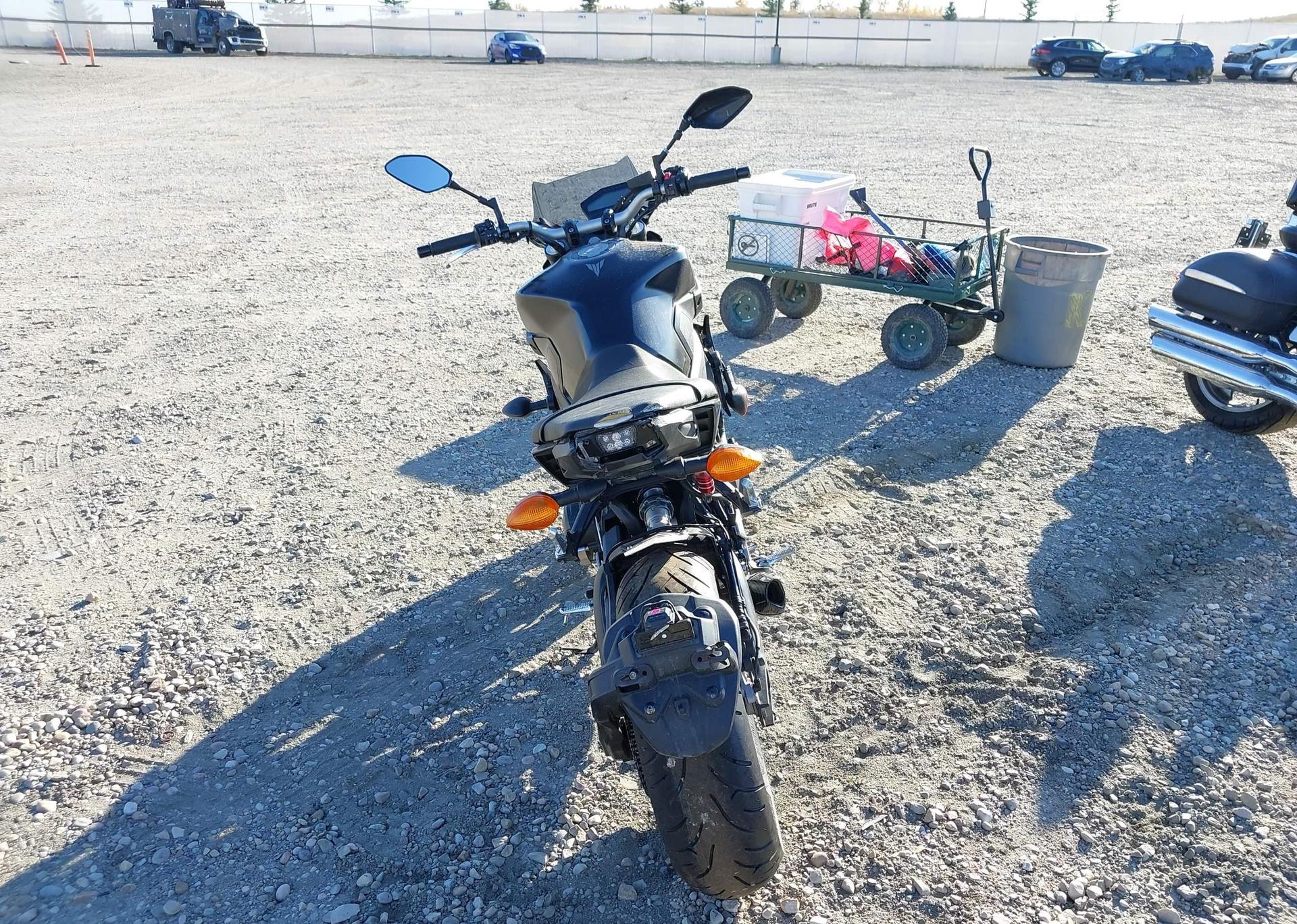 2018 YAMAHA MT09