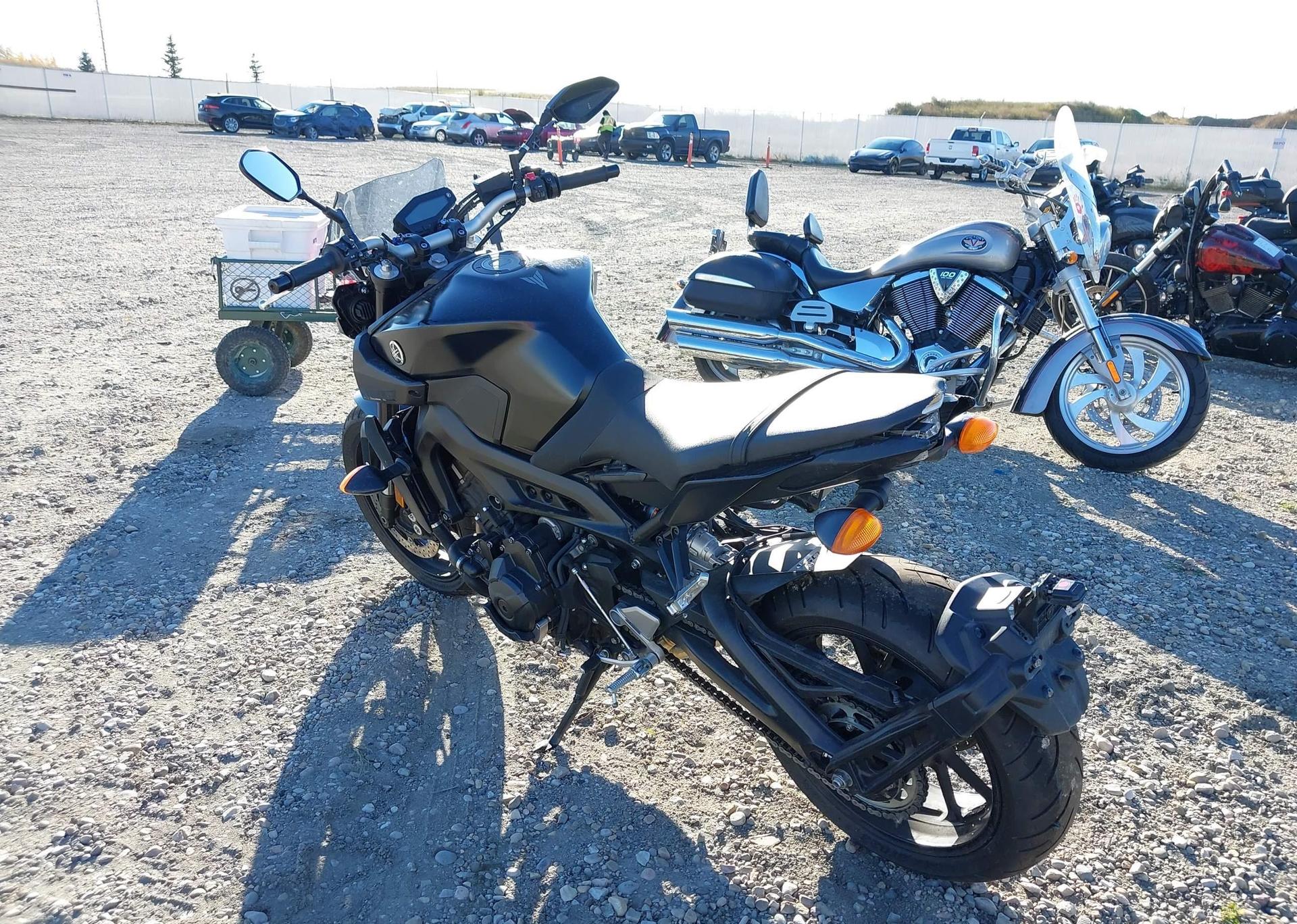 2018 YAMAHA MT09