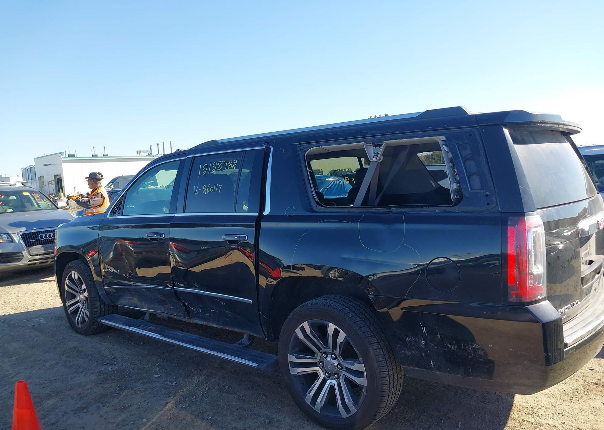 2017 GMC YUKON XL