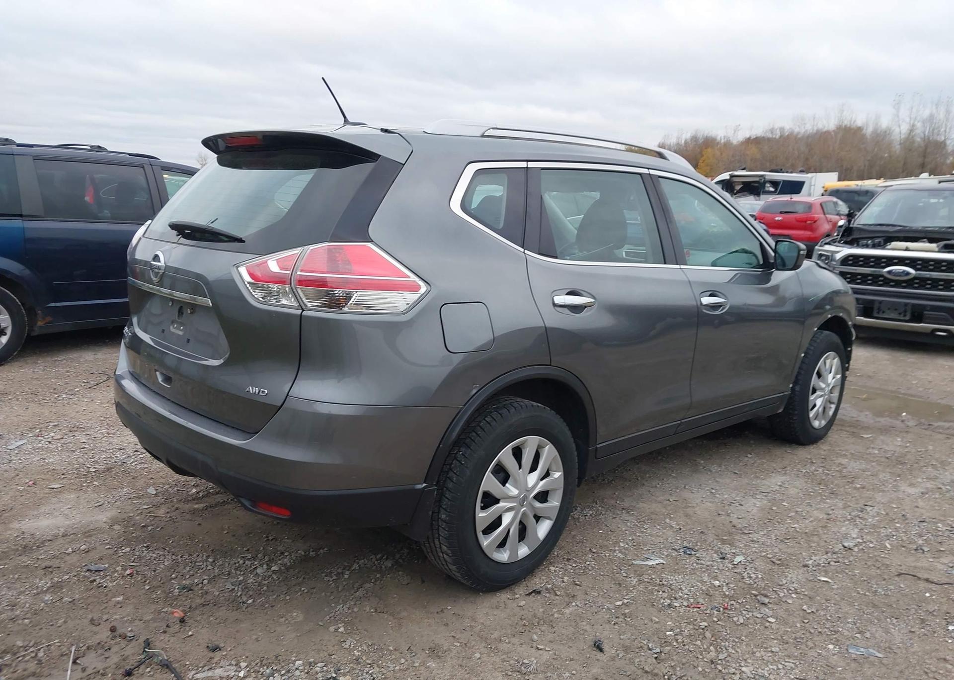 2016 NISSAN ROGUE