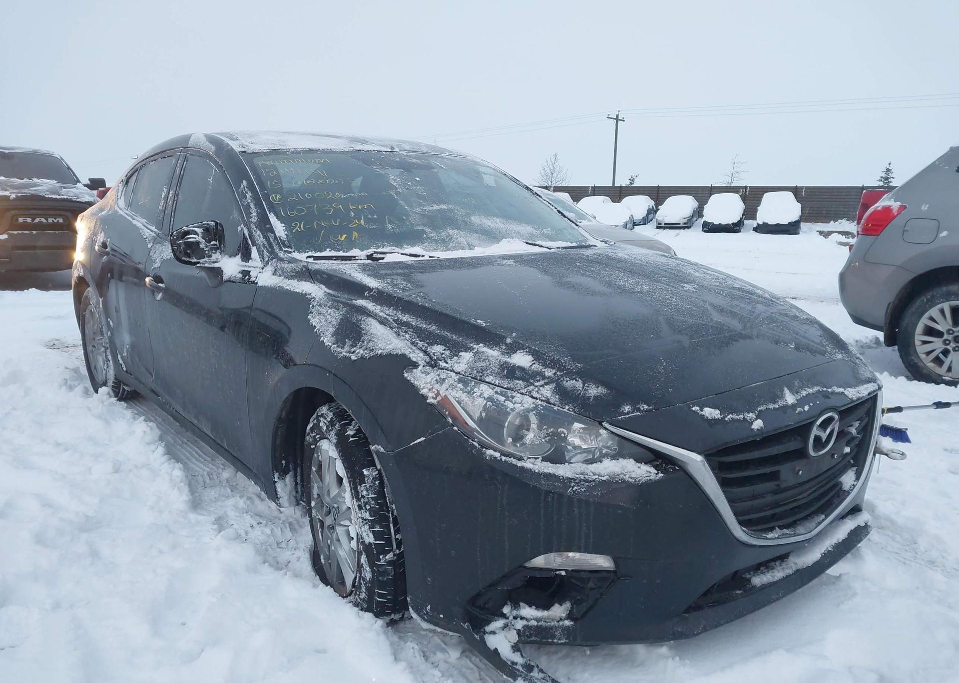 2015 MAZDA MAZDA3