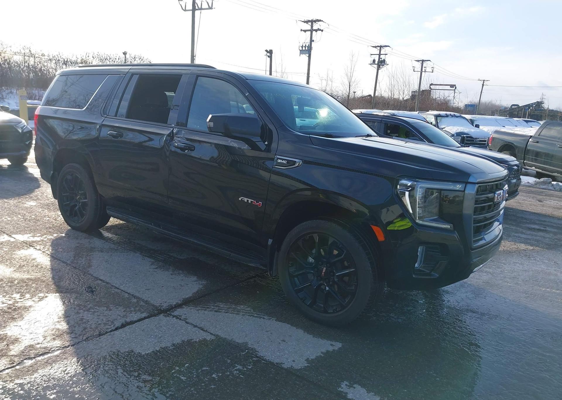 2023 GMC YUKON XL K1500 AT4